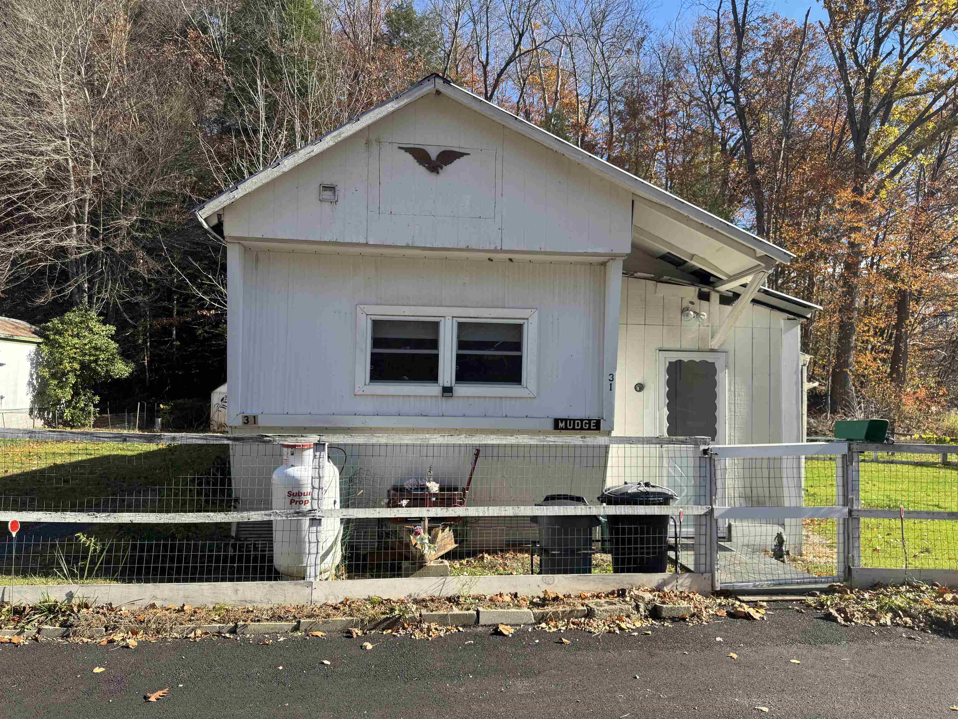 Homes for sale in Brattleboro, VT | 31 Crescent Dr, Brattleboro, VT 05301 | MLS# 5067546