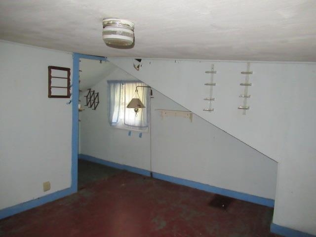 Second level bonus room 2 24301358
