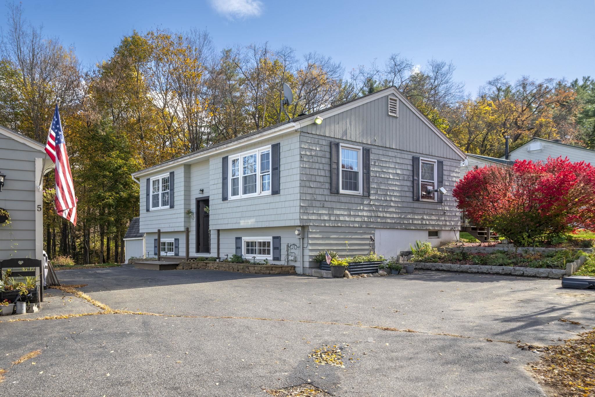 CLAREMONT NH Home for sale $$310,000 | $222 per sq.ft.