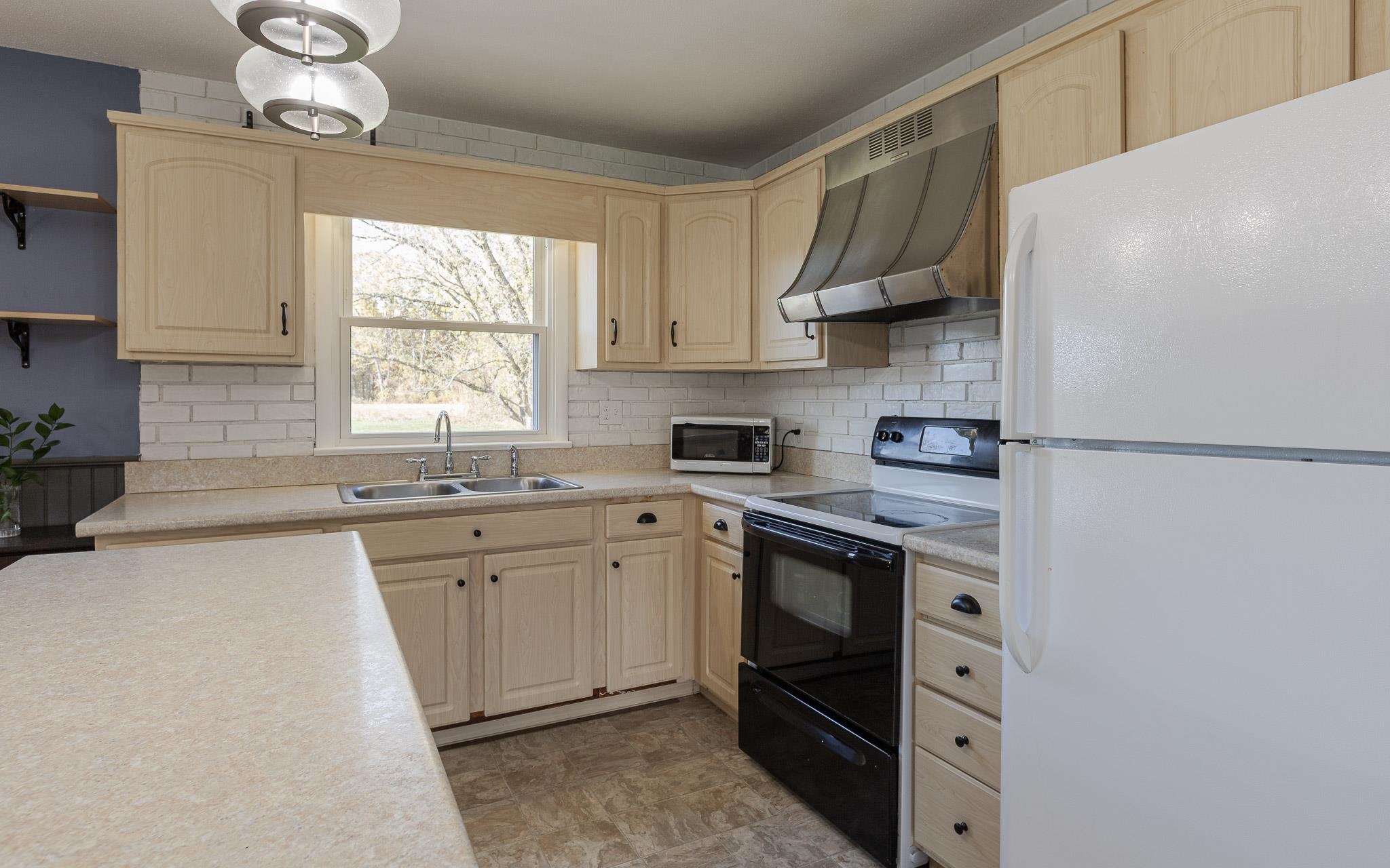 Homes for sale in Walpole, NH | 561 Main St, Walpole, NH 03608 | MLS# 5067643