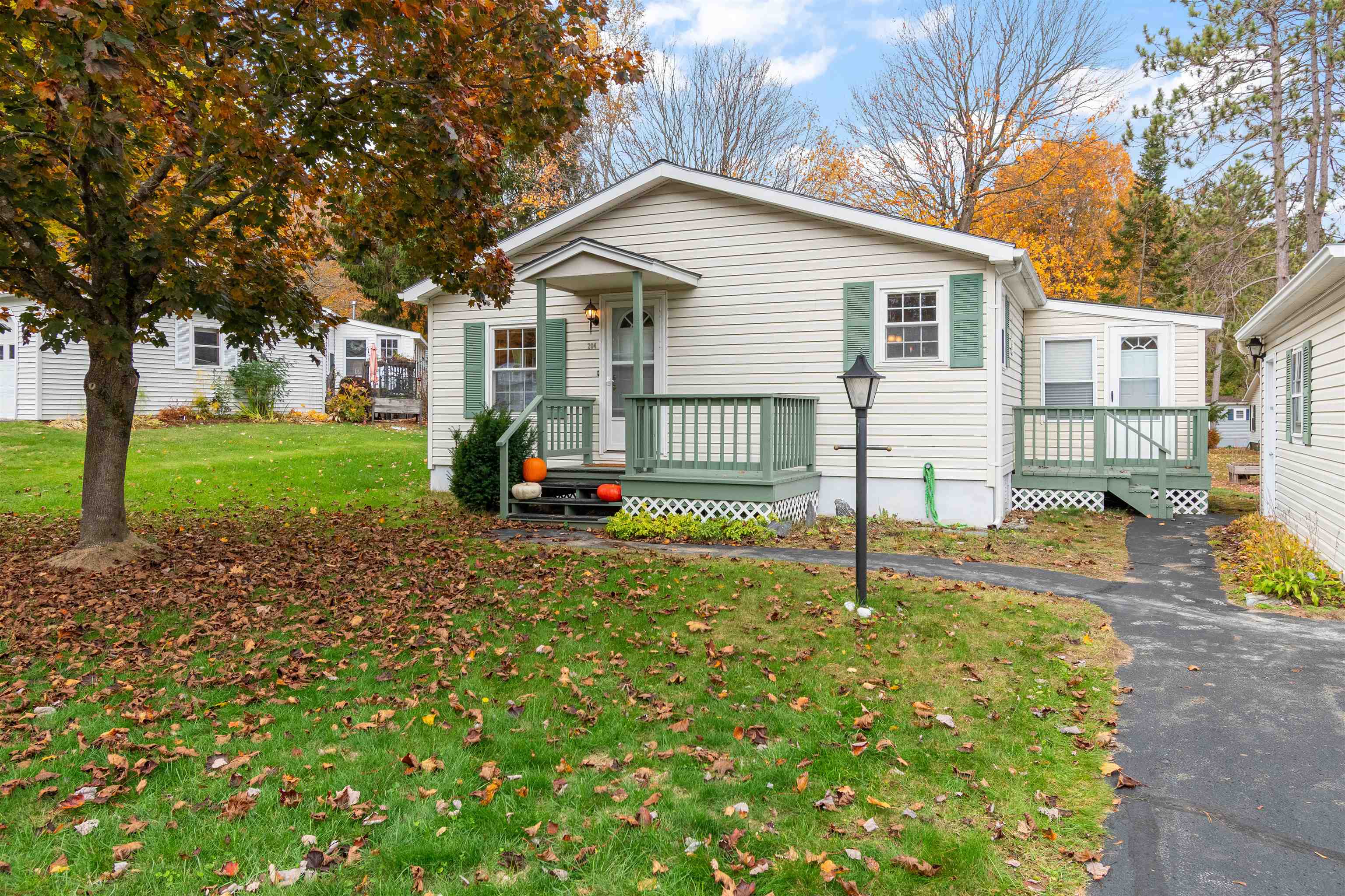 Homes for sale in Williston, VT | 204 Stonehill Rd, Williston, VT 05495 | MLS# 5067647