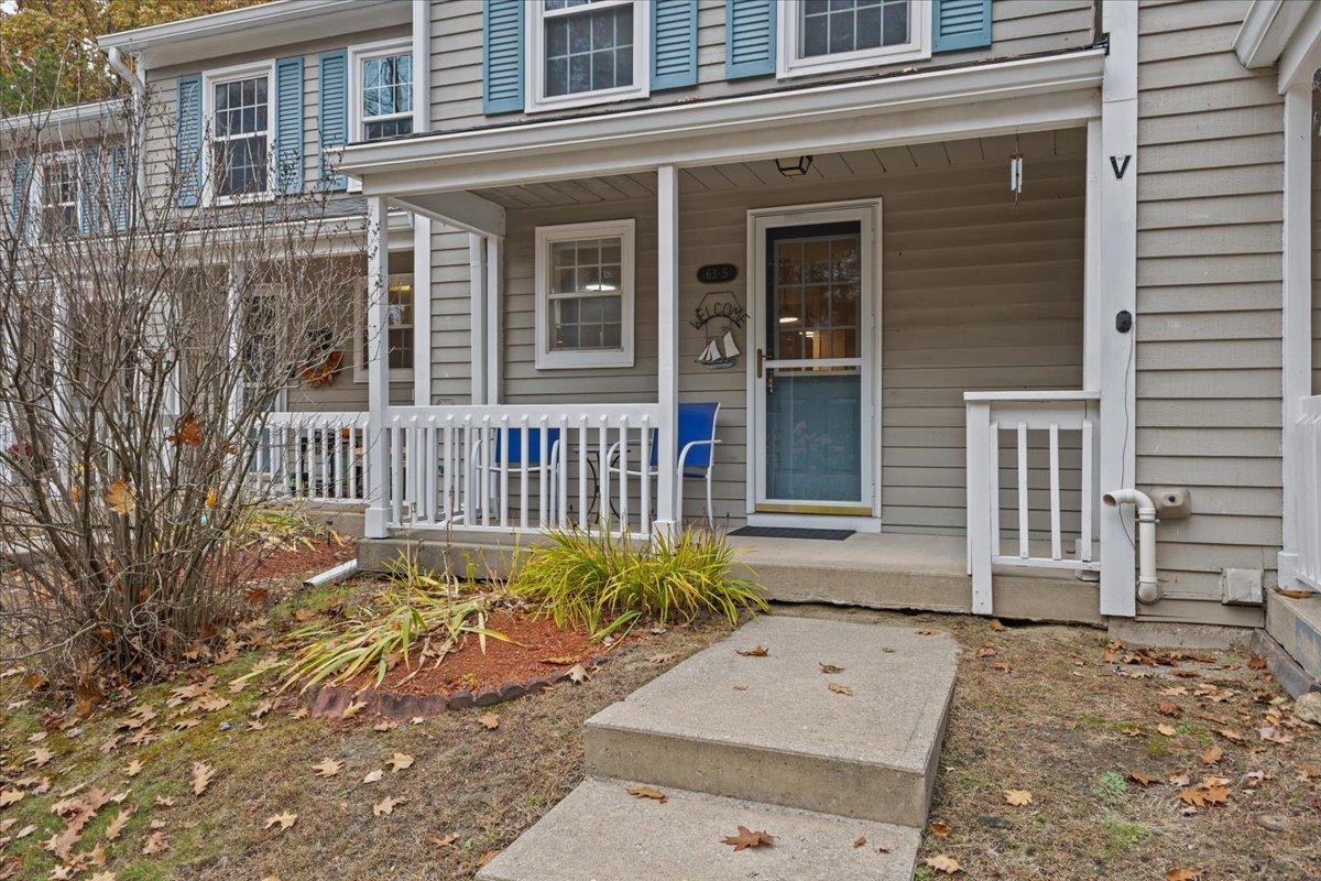 Homes for sale in Colchester, VT | 63 Partridge Hill Ln #5, Colchester, VT 05446 | MLS# 5067660