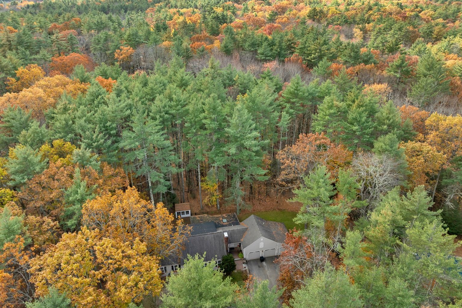 Homes for sale in Amherst, NH | 10 Winterberry Dr, Amherst, NH 03031 | MLS# 5067705