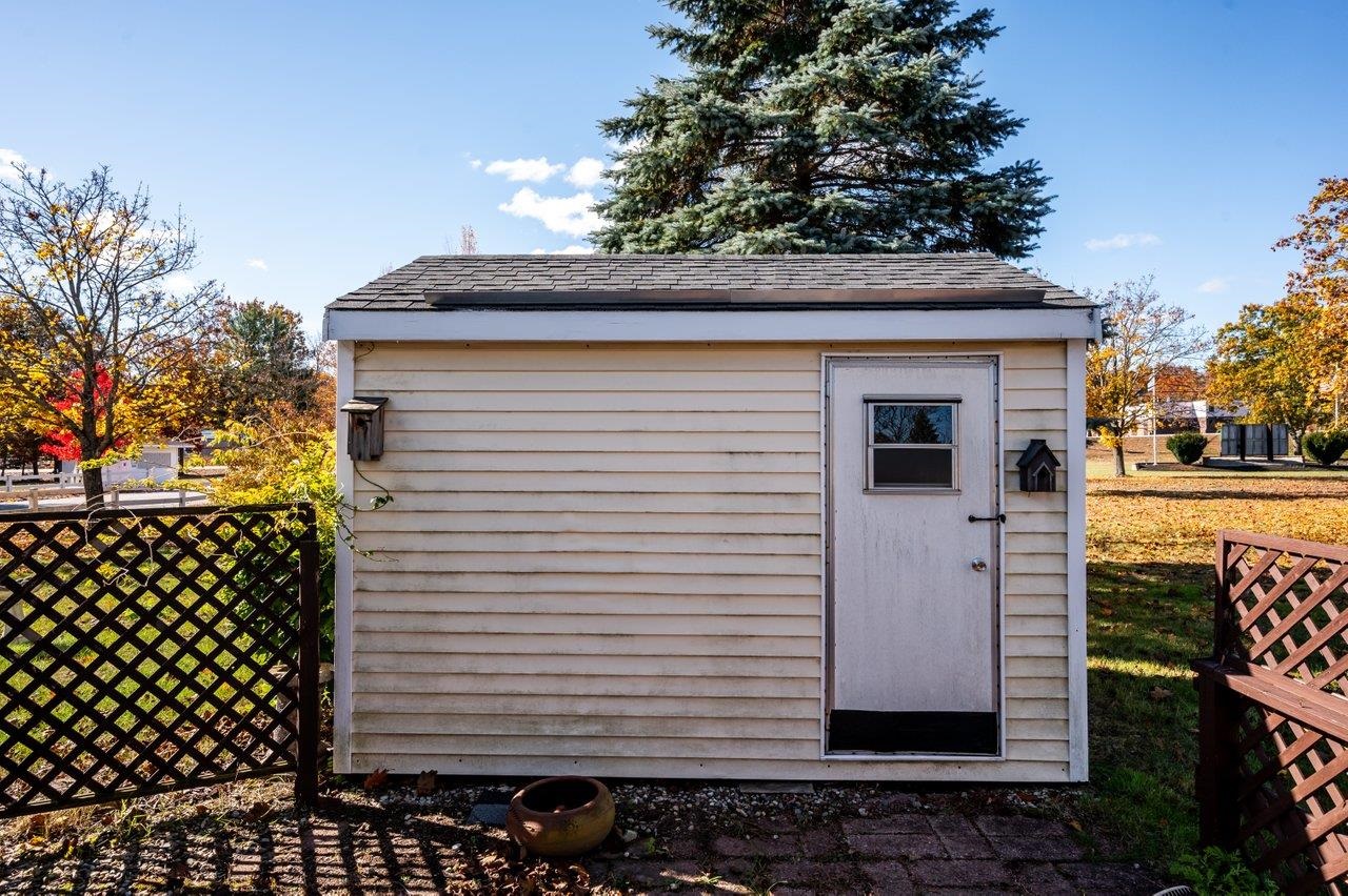 Homes for sale in Rochester, NH | 16 Nashboa Dr, Rochester, NH 03867 | MLS# 5067728