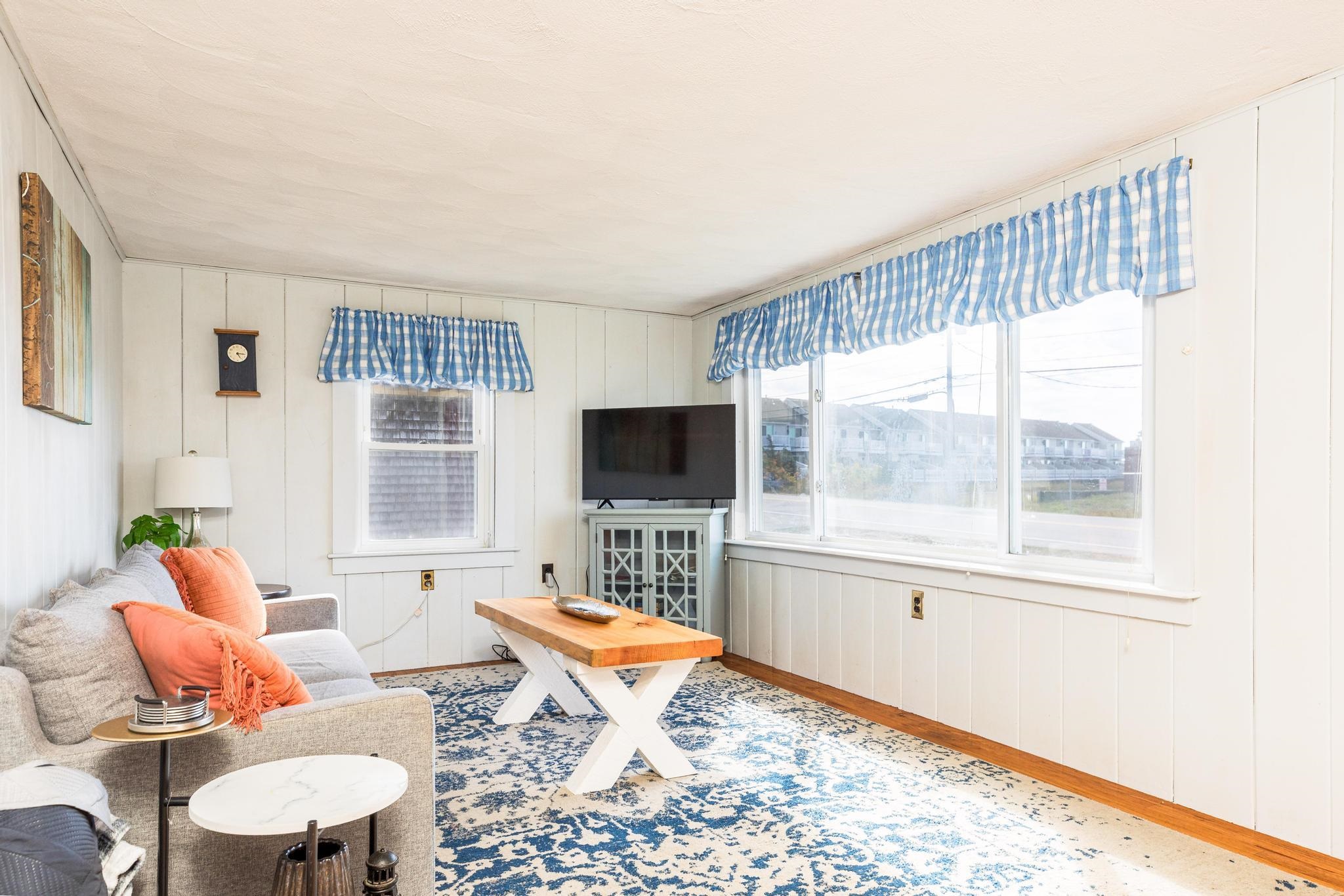 558 Winnacunnet Rd, Hampton, NH 03842