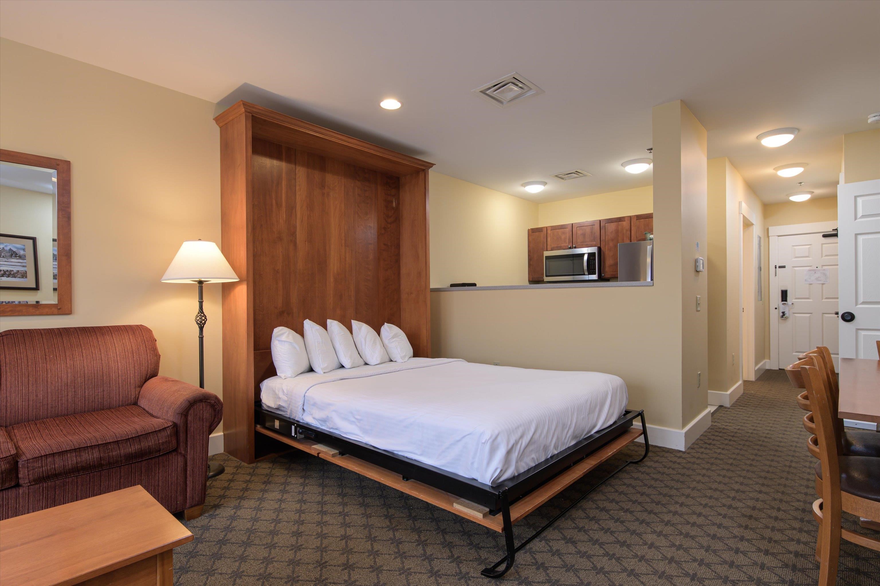 Homes for sale in Ludlow, VT | 254/256 Qtr I Jackson Gore Inn, Ludlow, VT 05149 | MLS# 5067742