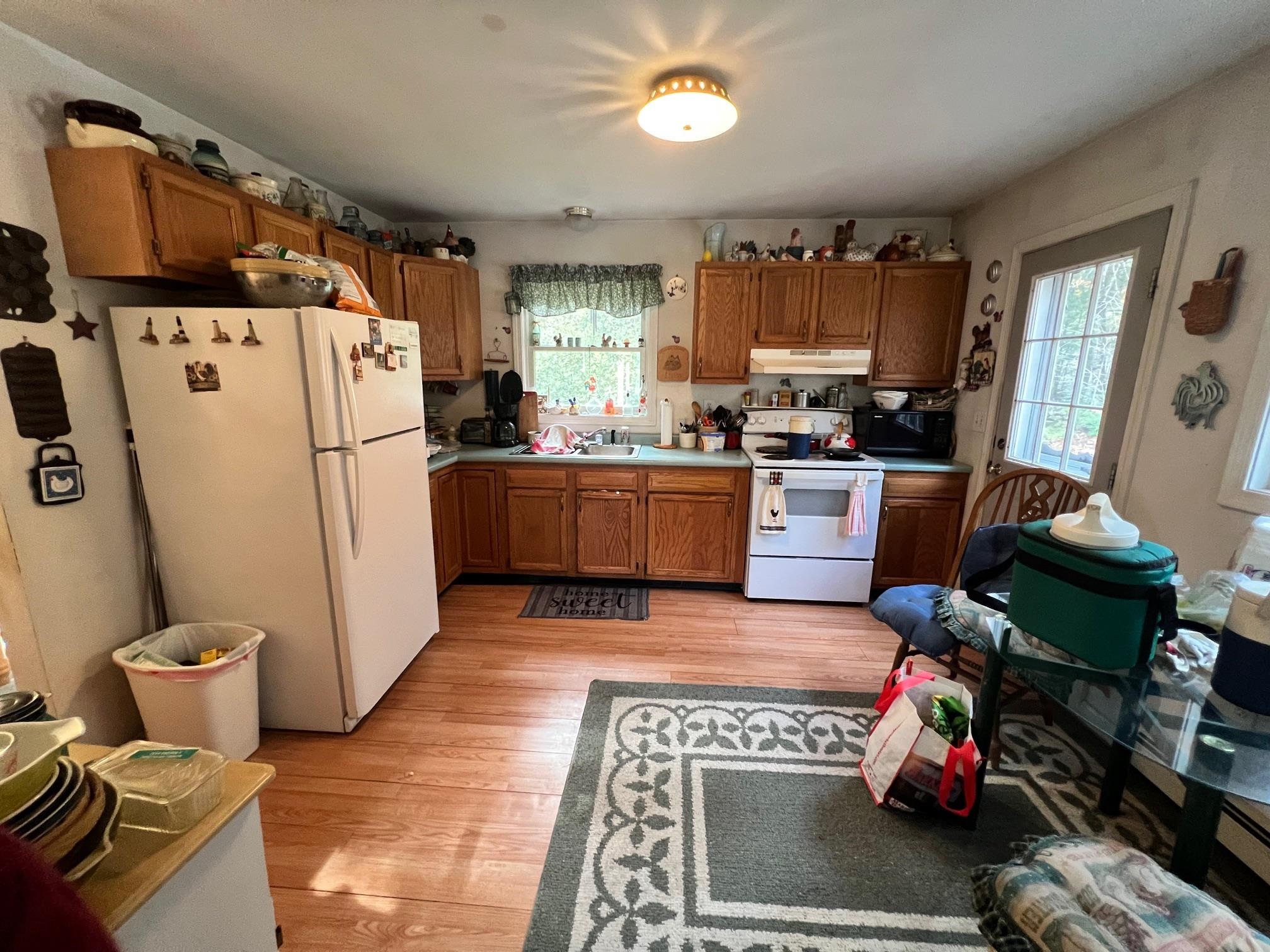 Dine-in Kitchen View from Living Room 24338060