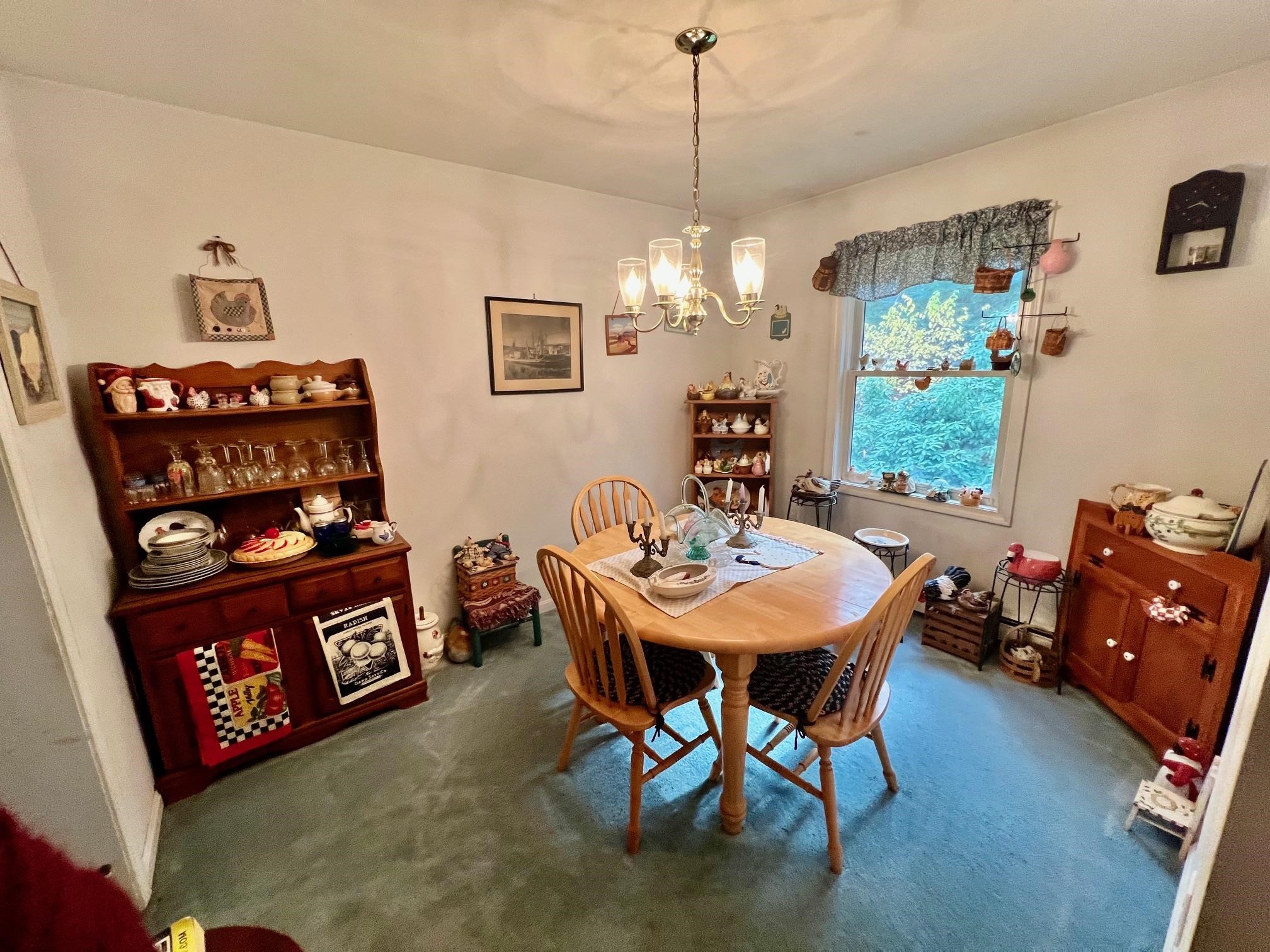 Dining Room 24338064