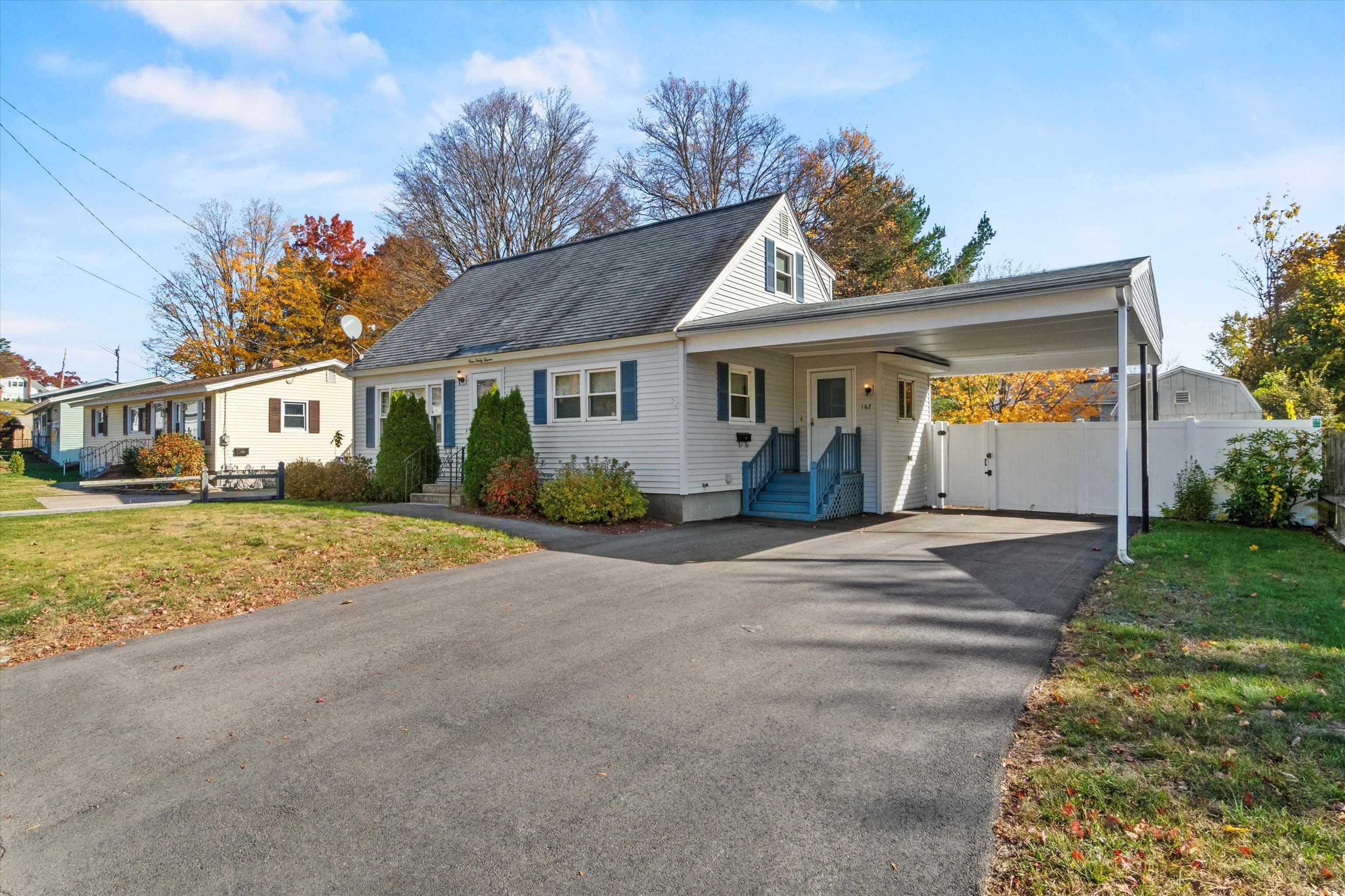 Manchester NH Home for sale $$397,900 $230 per sq.ft.