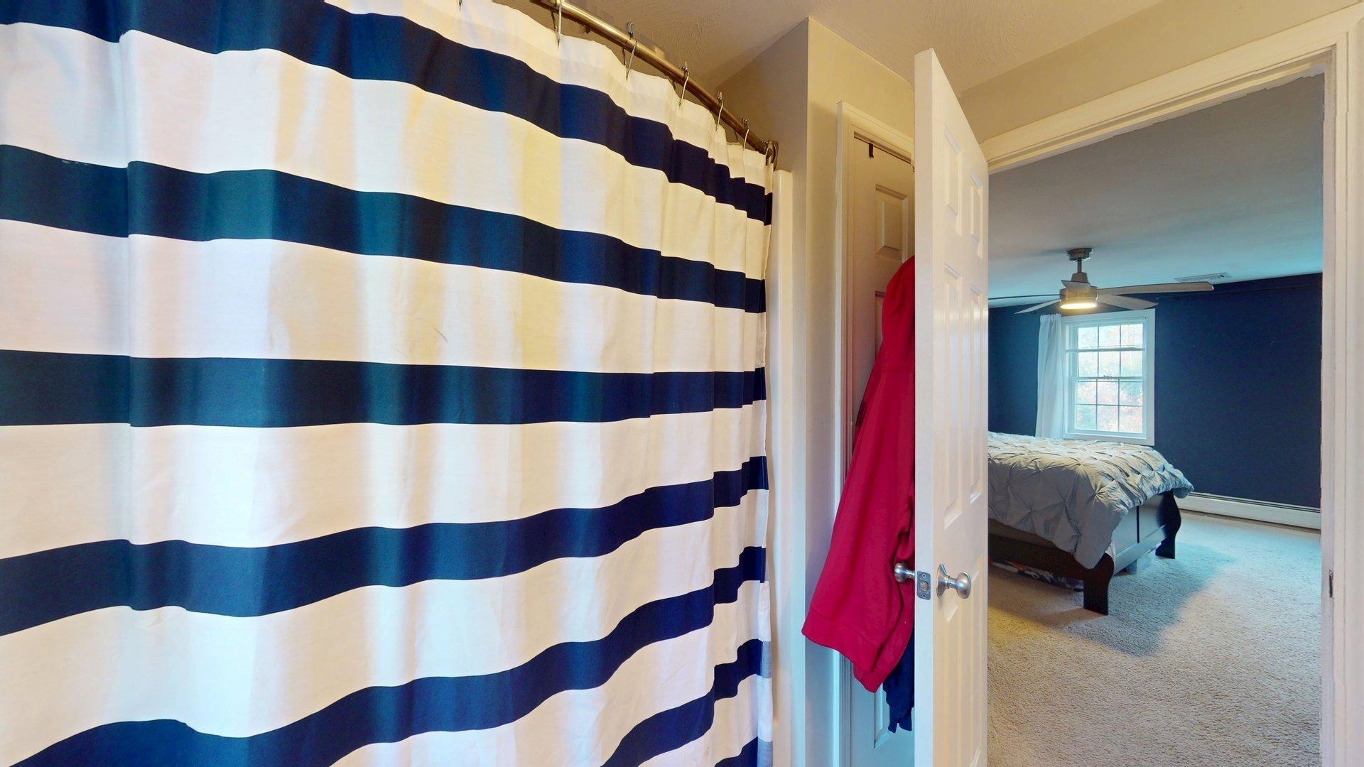 45 Peach Tree Rd, Auburn, NH 03032