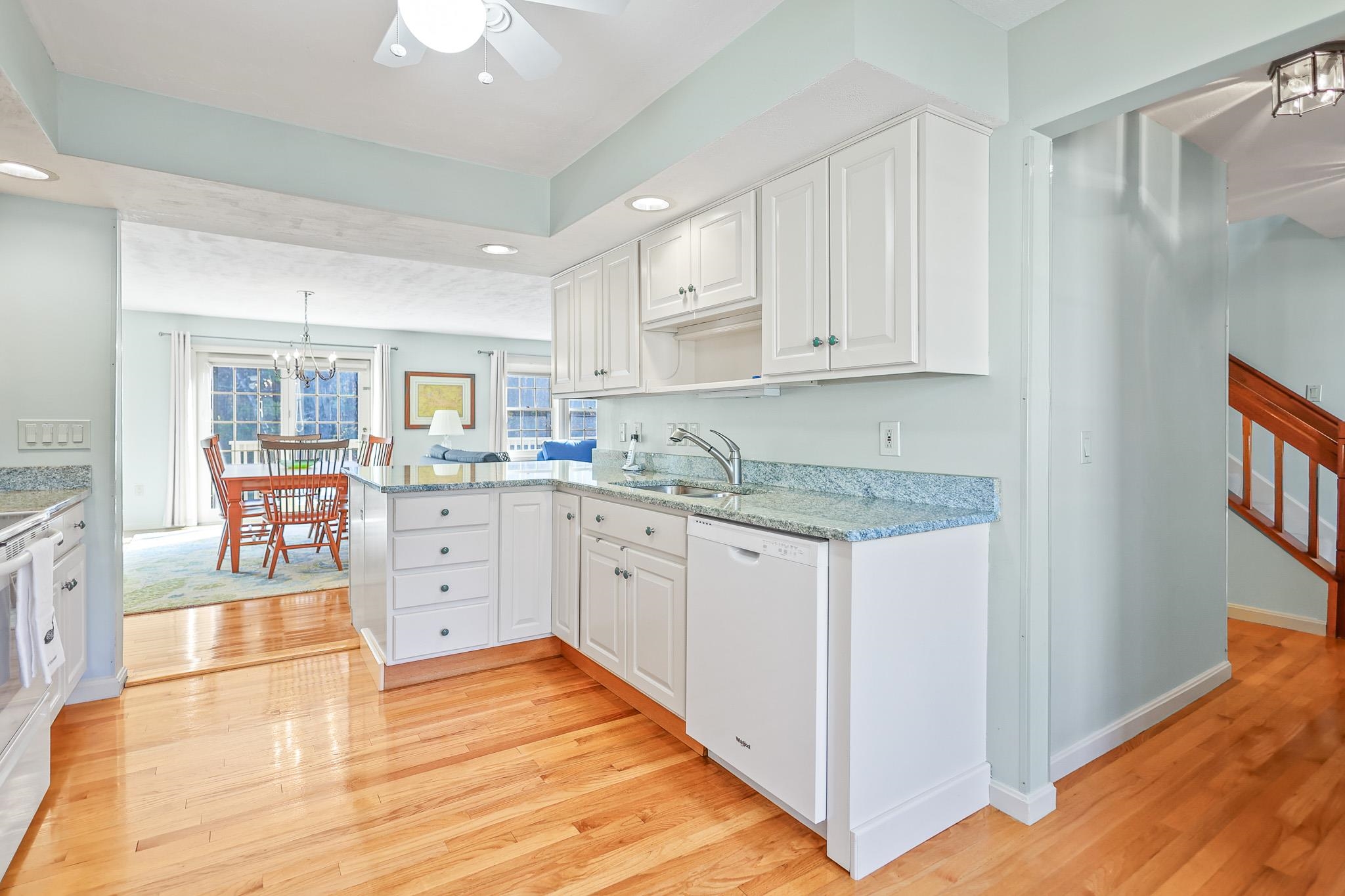 Homes for sale in Atkinson, NH | 9 Hickory Pond Ln #9, Atkinson, NH 03811 | MLS# 5067924