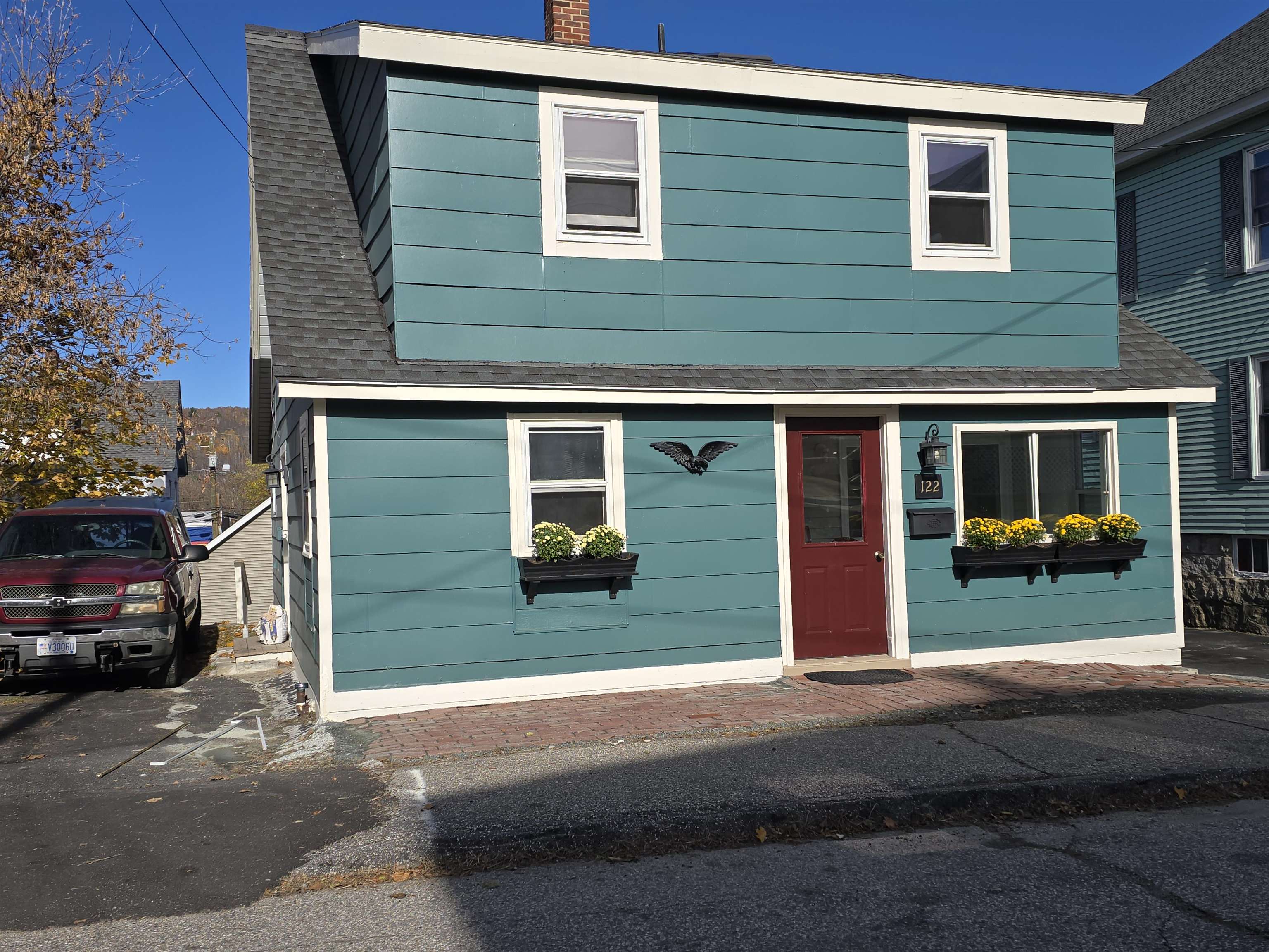 Homes for sale in Berlin, NH | 122 Sessions St, Berlin, NH 03570 | MLS# 5067957