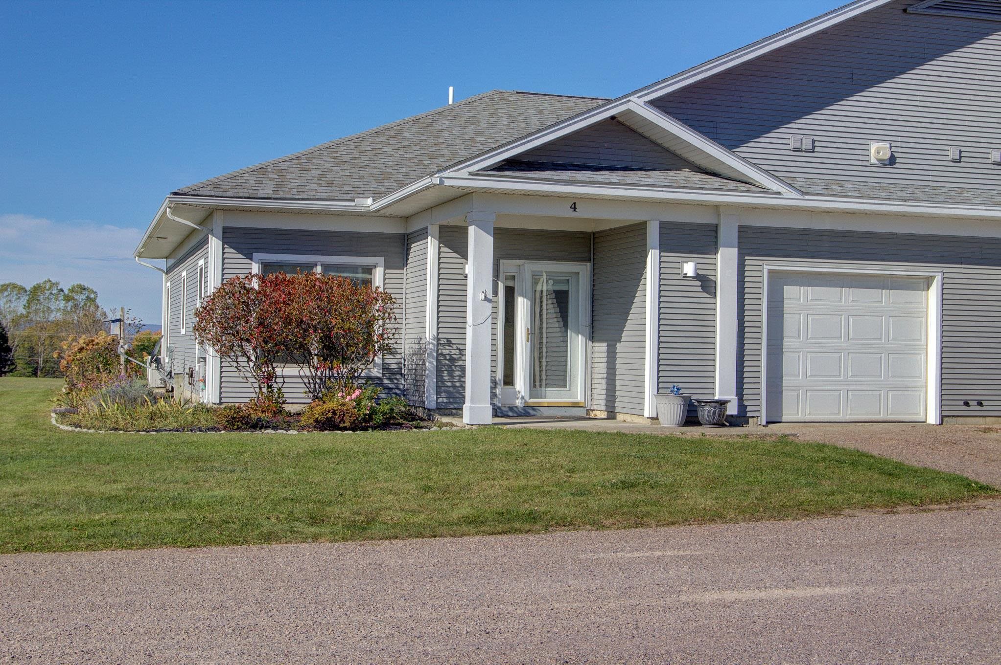 Homes for sale in Grand Isle, VT | 4 Westside Vlg, Grand Isle, VT 05458 | MLS# 5067965