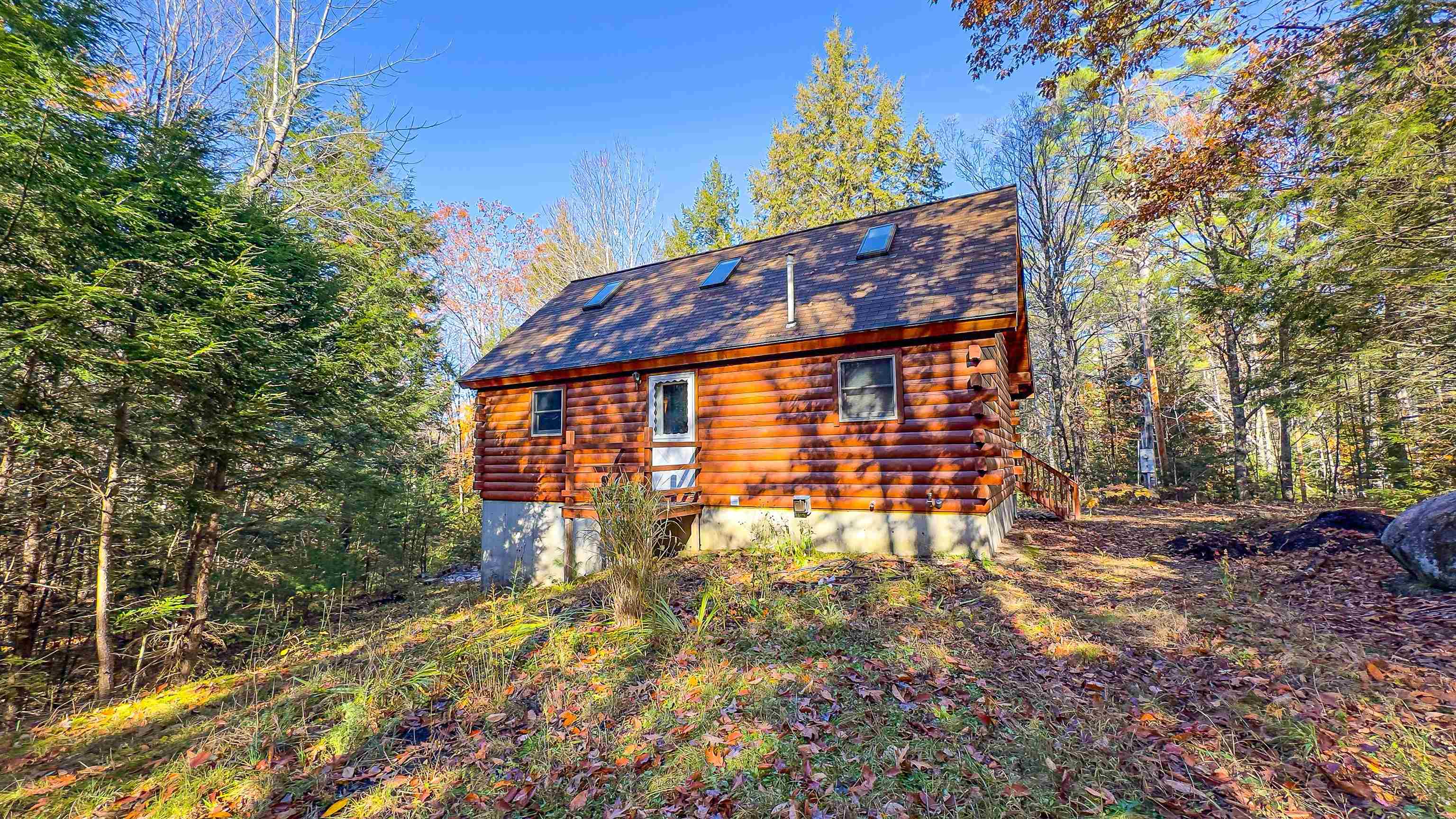 Homes for sale in Lovell, ME | 82 Pleasant Point Rd, Lovell, ME 04051 | MLS# 5068011