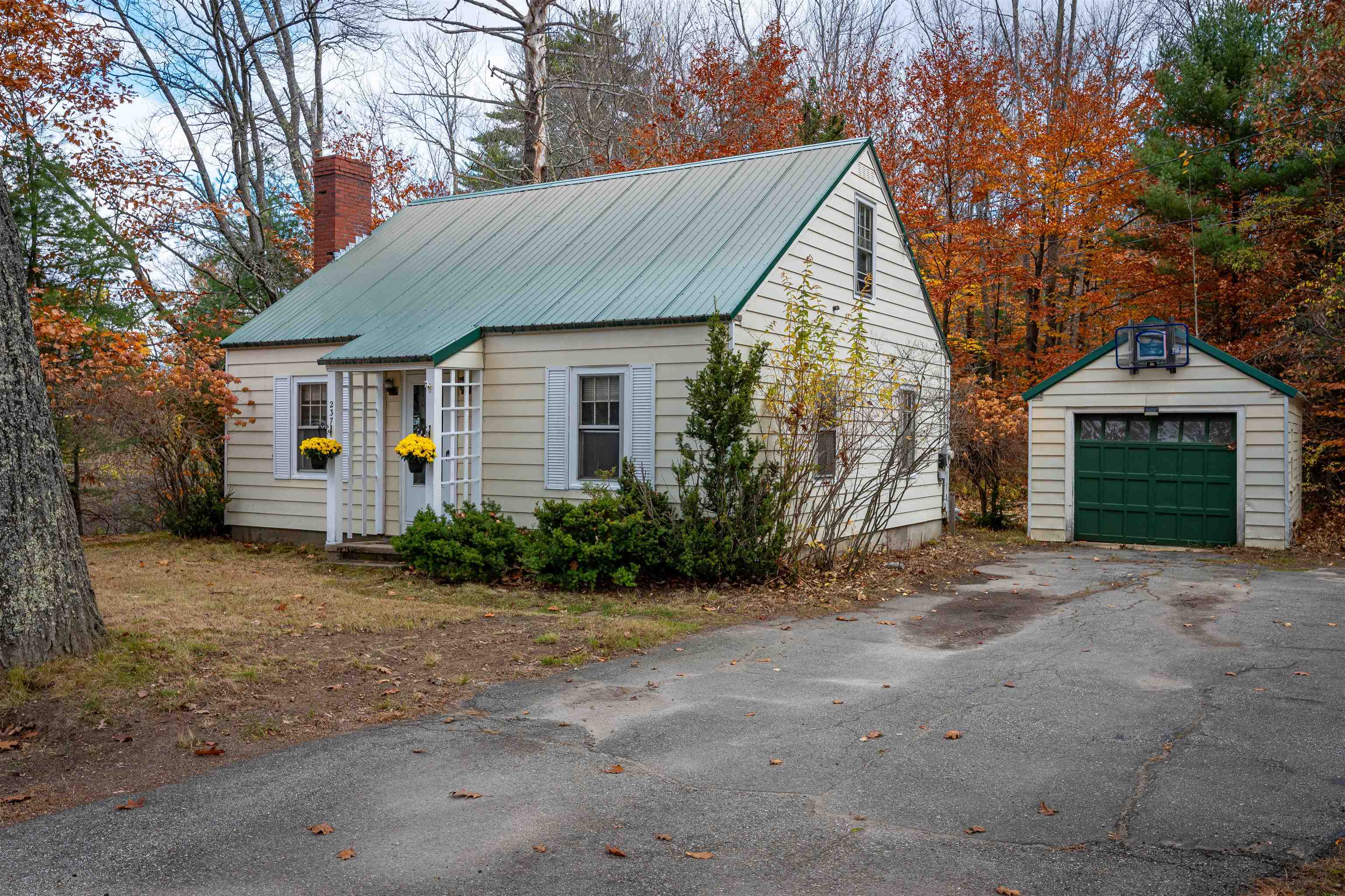 Conway NH Home for sale $$290,000 $233 per sq.ft.