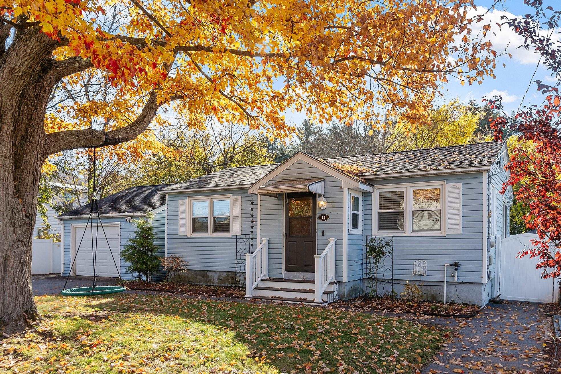 Nashua NH Home for sale $$450,000 $277 per sq.ft.