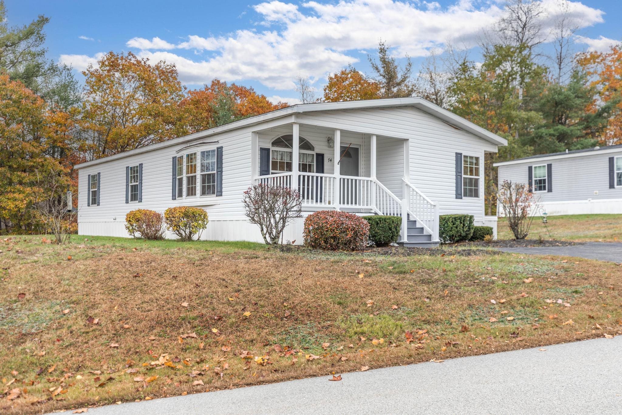 Homes for sale in Rochester, NH | 74 Seneca St, Rochester, NH 03867 | MLS# 5068057