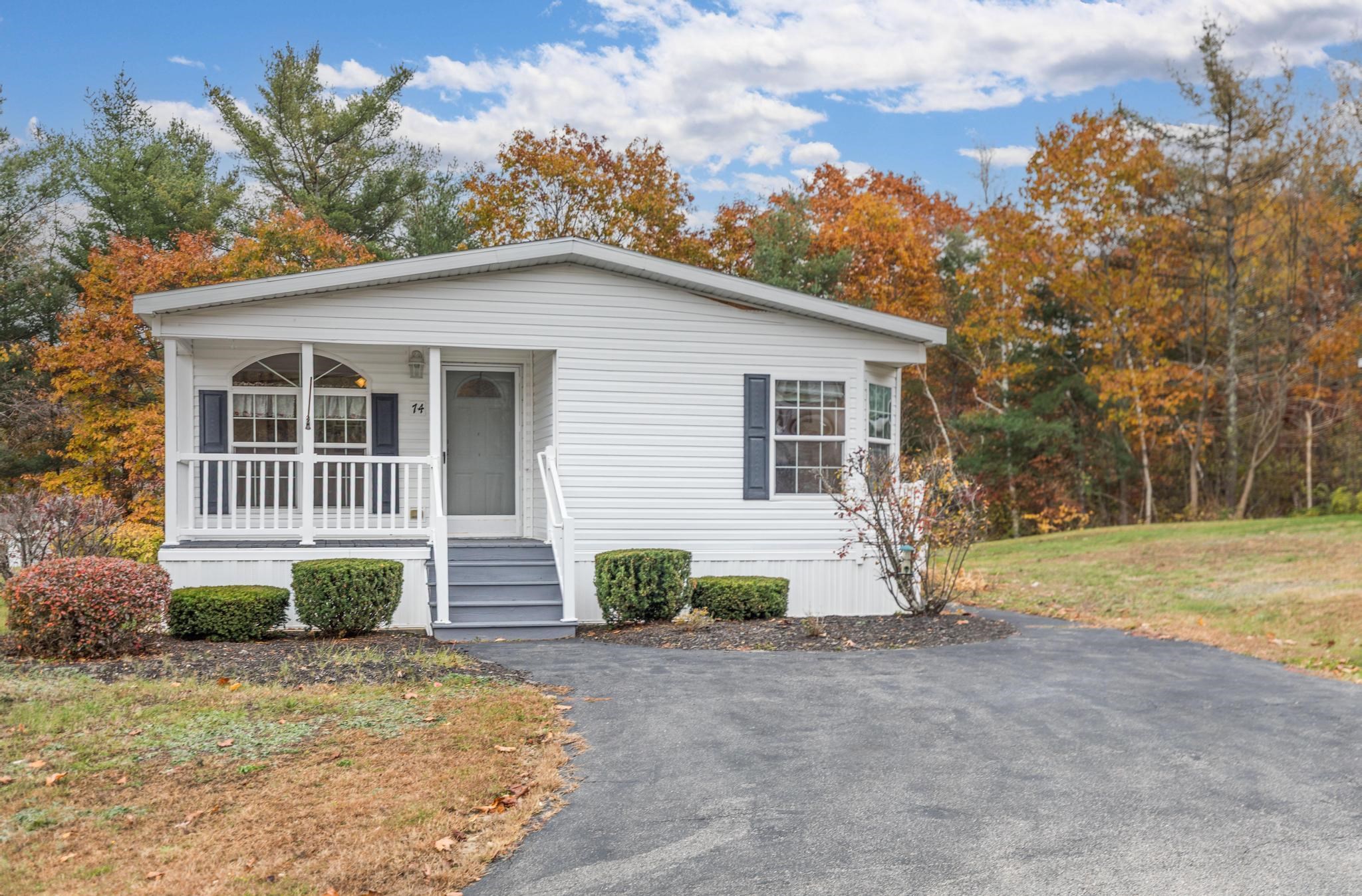 Homes for sale in Rochester, NH | 74 Seneca St, Rochester, NH 03867 | MLS# 5068057