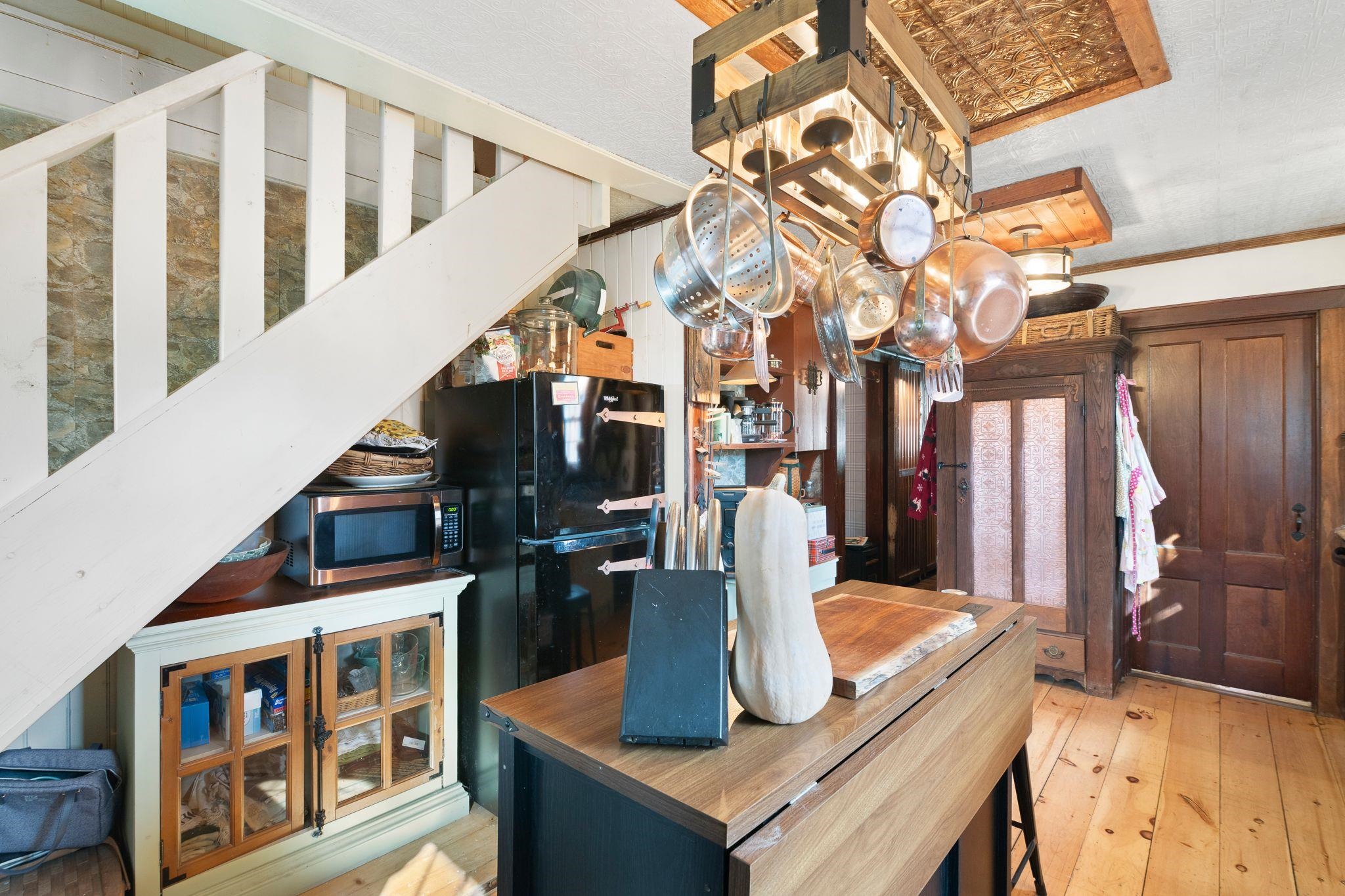 Homes for sale in Newfane, VT | 12 Cross St, Newfane, VT 05345 | MLS# 5068082