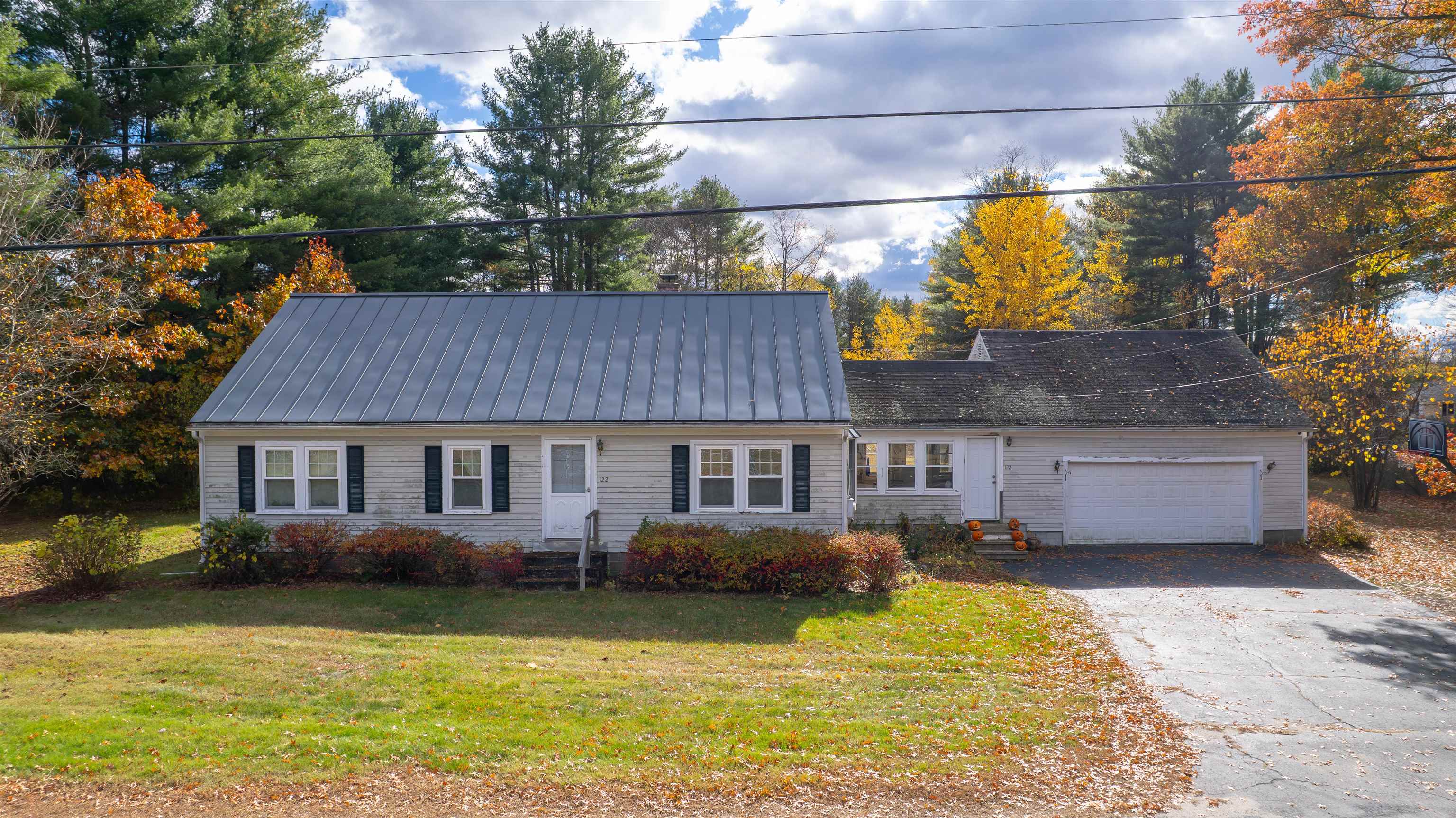Hinsdale NH Home for sale $$336,000 $202 per sq.ft.