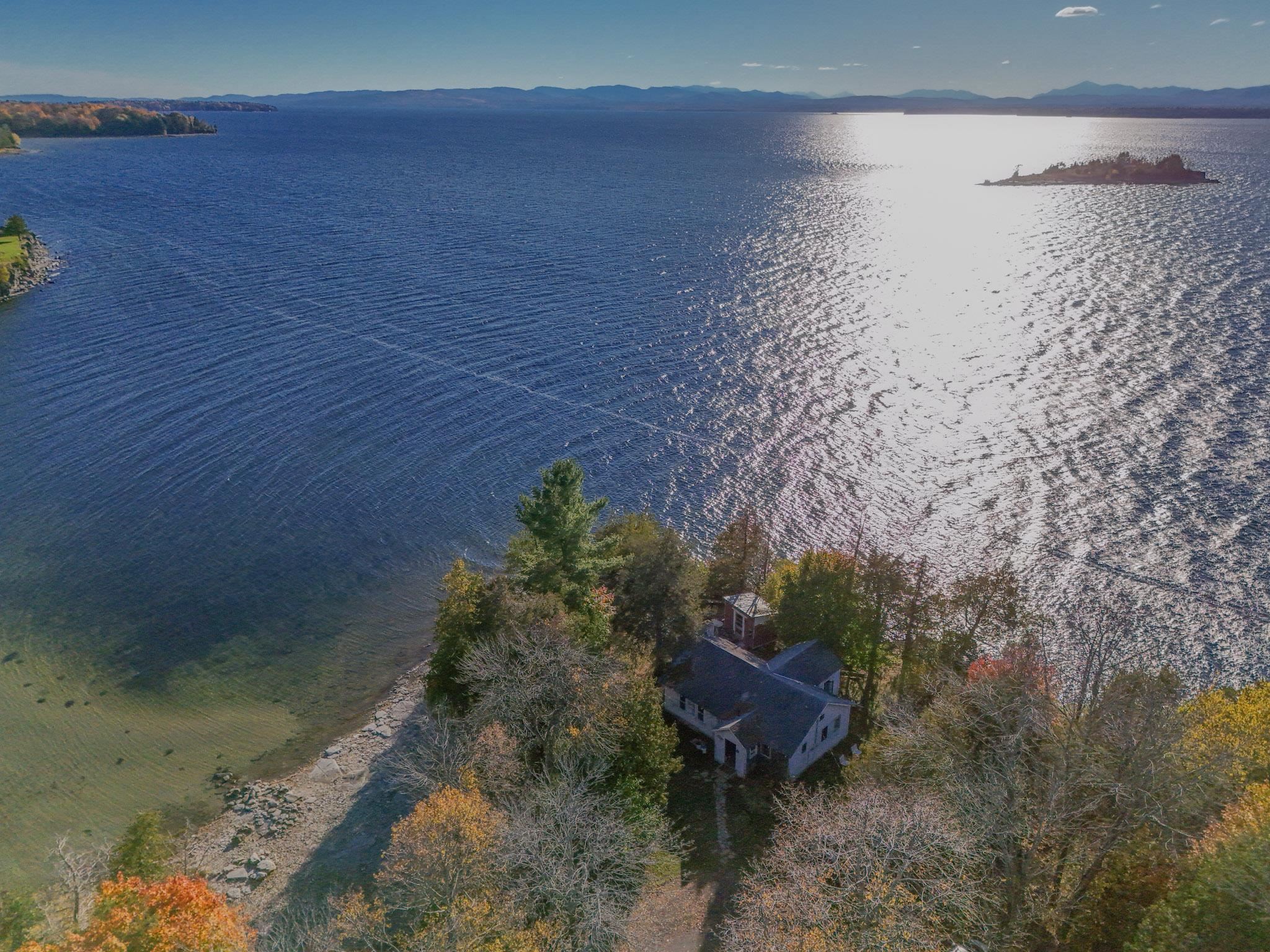 Homes for sale in South Hero, VT | 417 West Shore Rd, South Hero, VT 05486 | MLS# 5068169