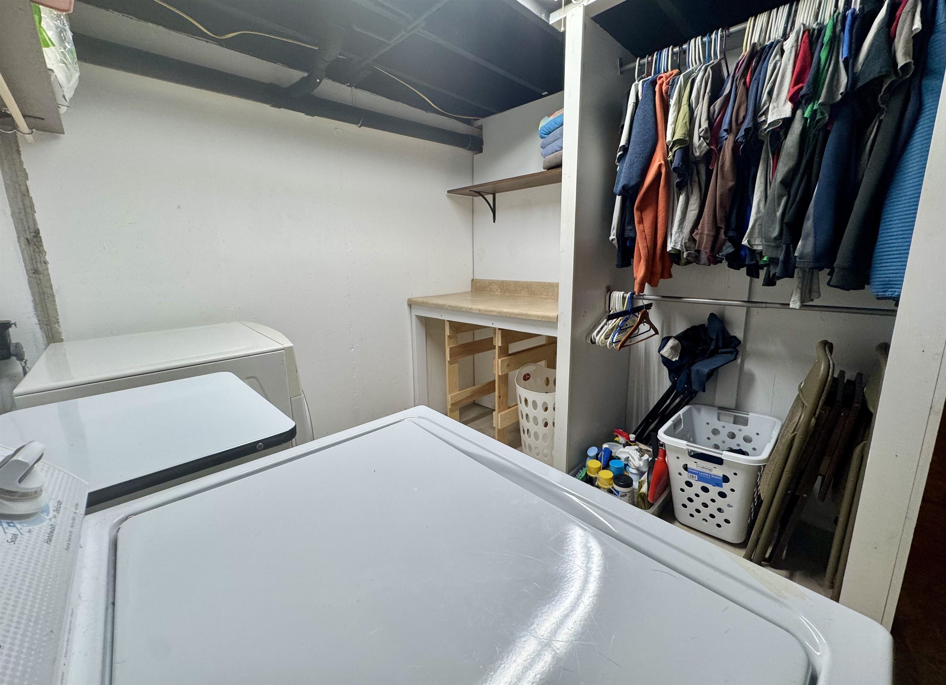 Laundry Room 24375380
