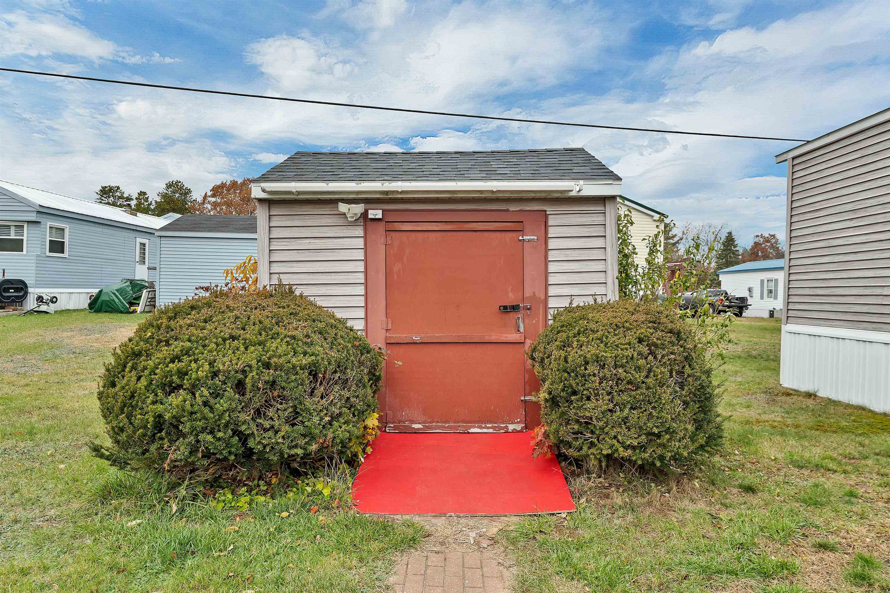 Homes for sale in Rochester, NH | 22 Trade Wind Ln, Rochester, NH 03867 | MLS# 5068236