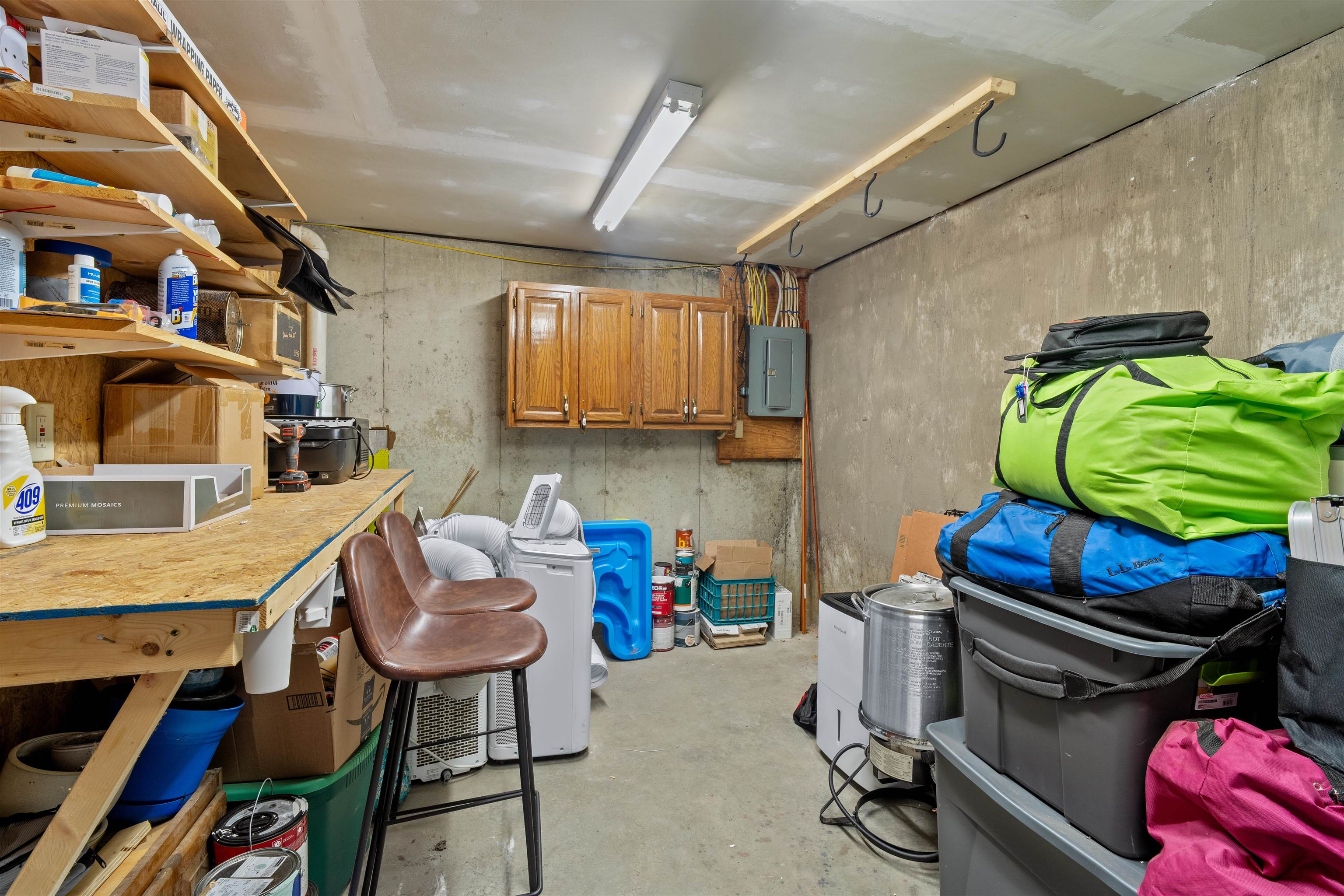 Homes for sale in Newmarket, NH | 13 Moonlight Dr, Newmarket, NH 03857 | MLS# 5068325