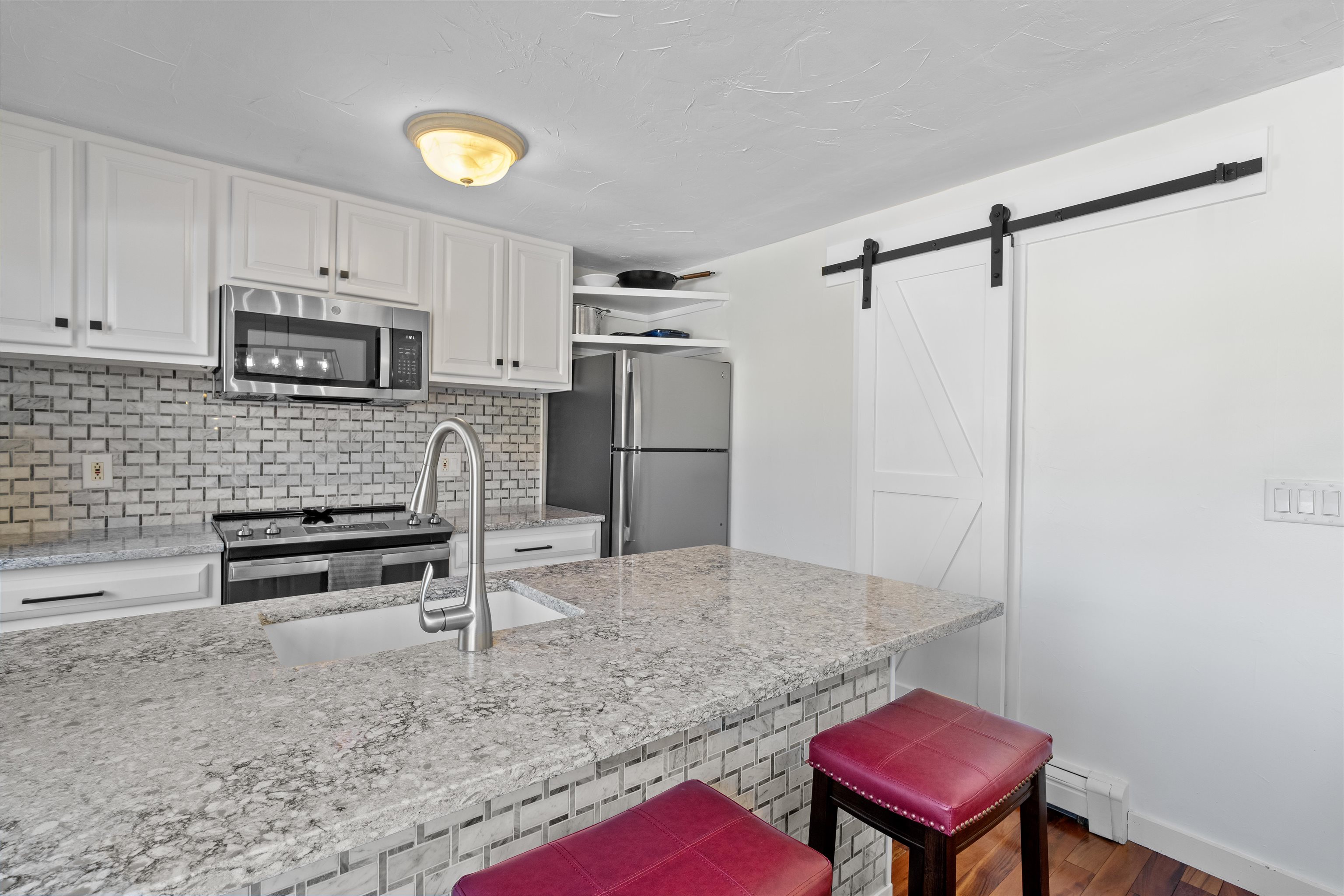 Homes for sale in Newmarket, NH | 13 Moonlight Dr, Newmarket, NH 03857 | MLS# 5068325