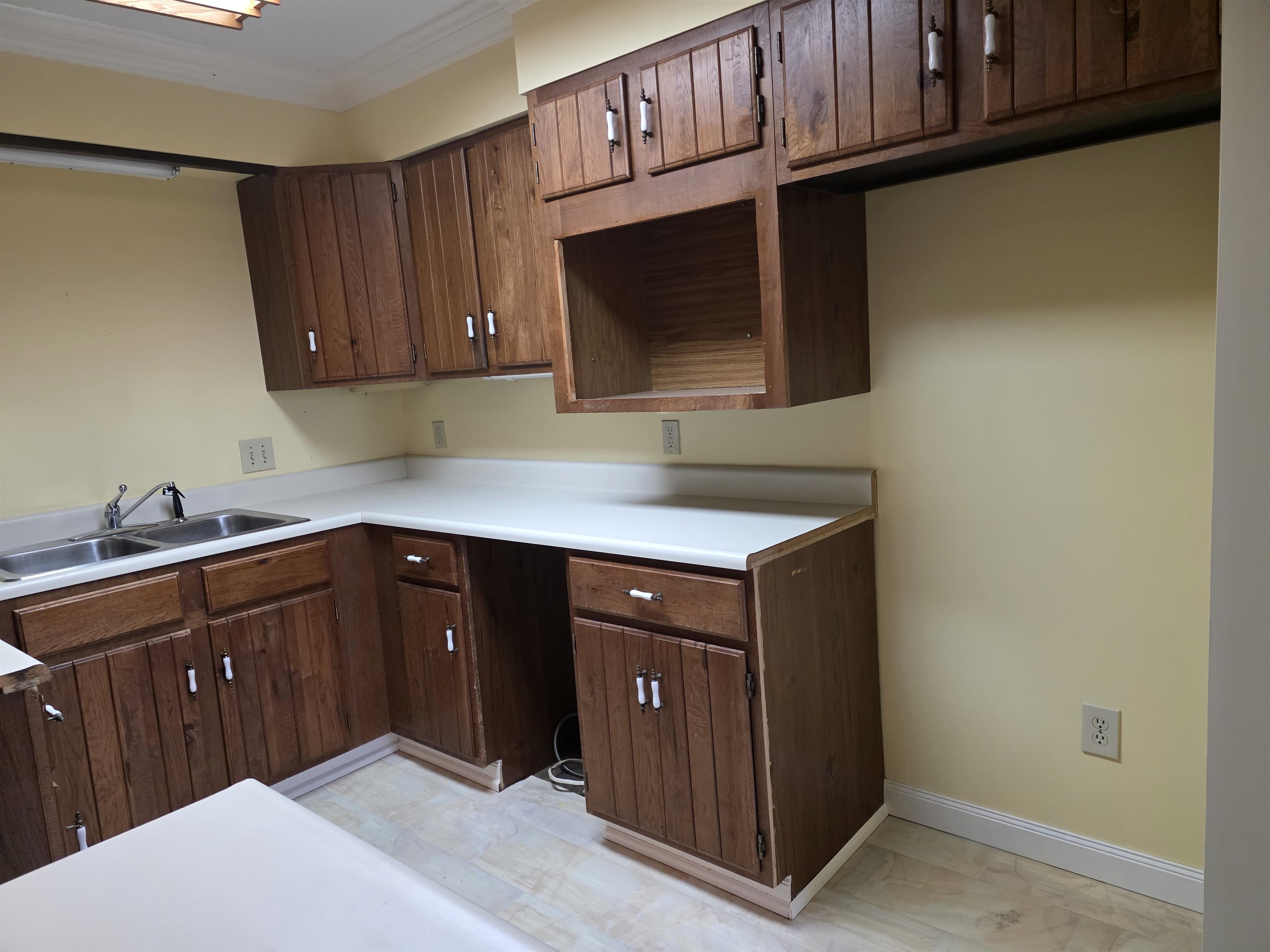 Homes for sale in Middlebury, VT | 7 East Rd, Middlebury, VT 05753 | MLS# 5068363