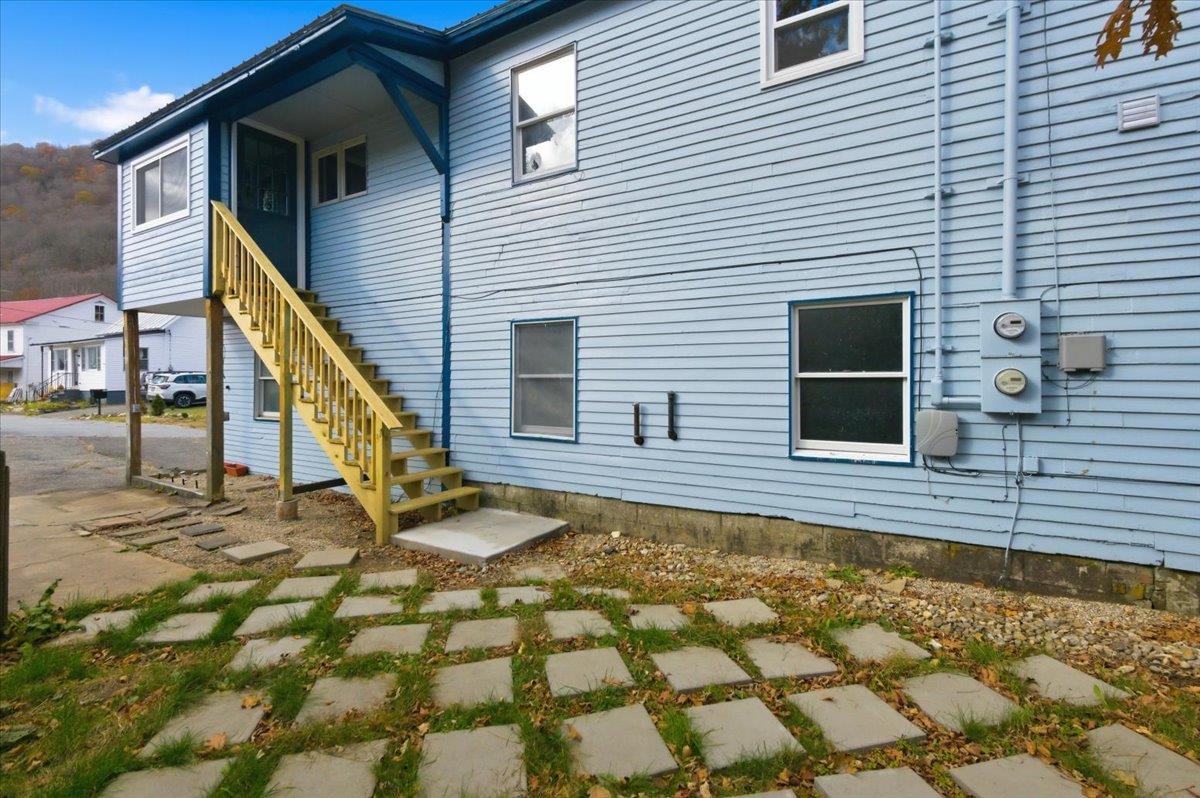 Homes for sale in Readsboro, VT | 48 Canal Dr, Readsboro, VT 05350 | MLS# 5068458