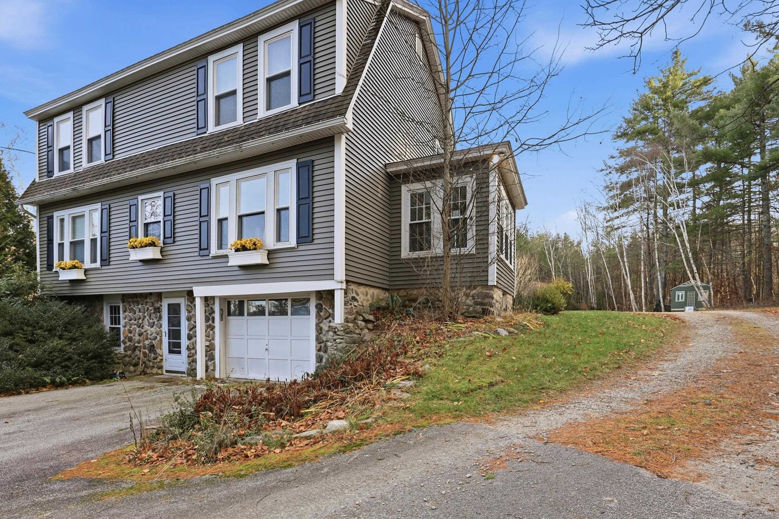 Homes for sale in Manchester, NH | 133 Corning Rd, Manchester, NH 03109 | MLS# 5068494