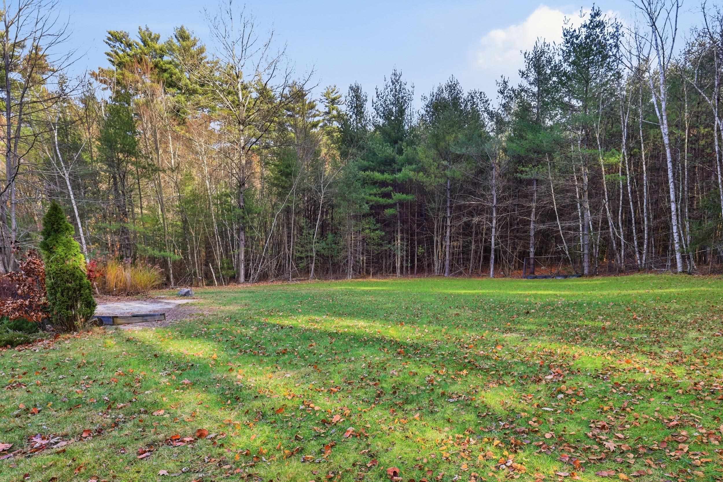 Homes for sale in Manchester, NH | 133 Corning Rd, Manchester, NH 03109 | MLS# 5068494