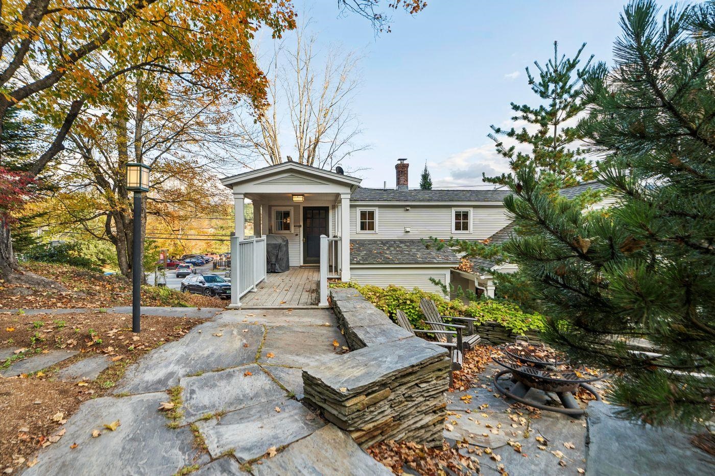 Homes for sale in Stowe, VT | 299 Mountain Rd, Stowe, VT 05672 | MLS# 5068558