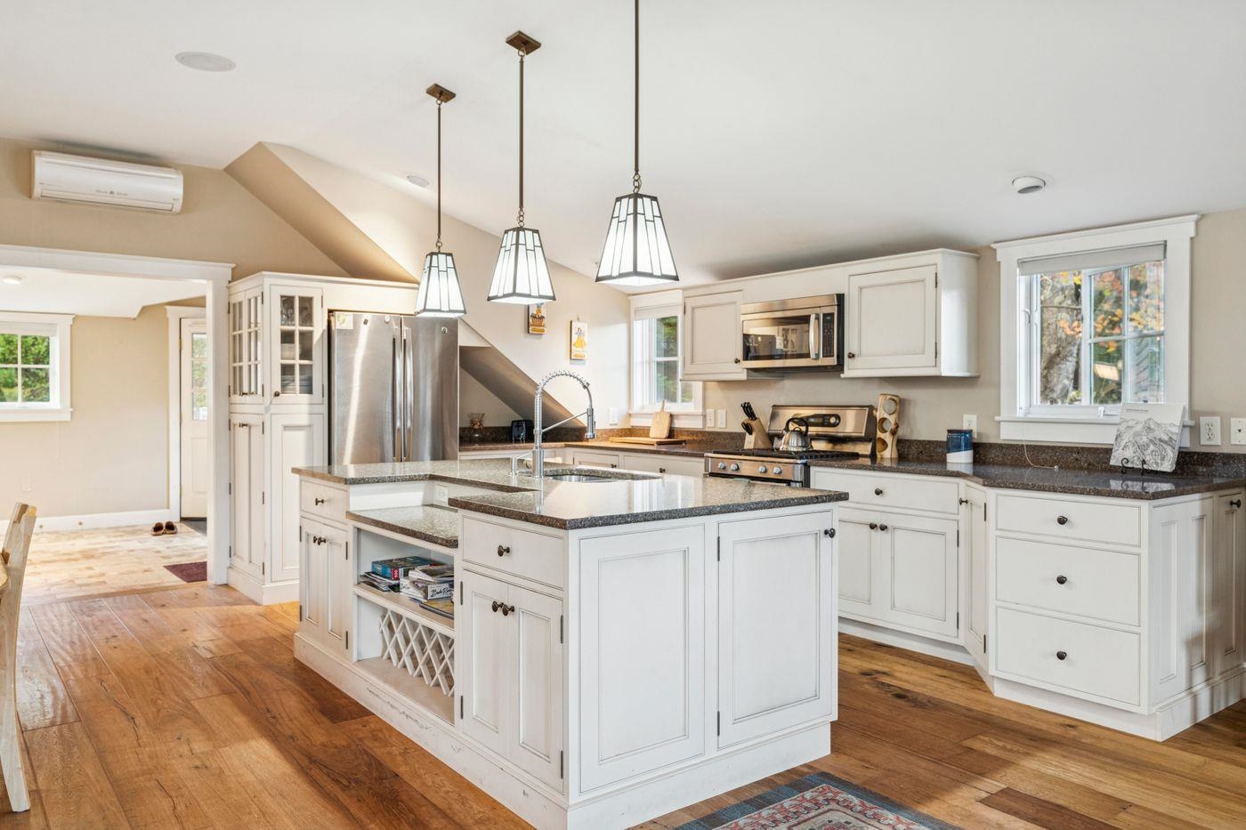 Homes for sale in Stowe, VT | 299 Mountain Rd, Stowe, VT 05672 | MLS# 5068558