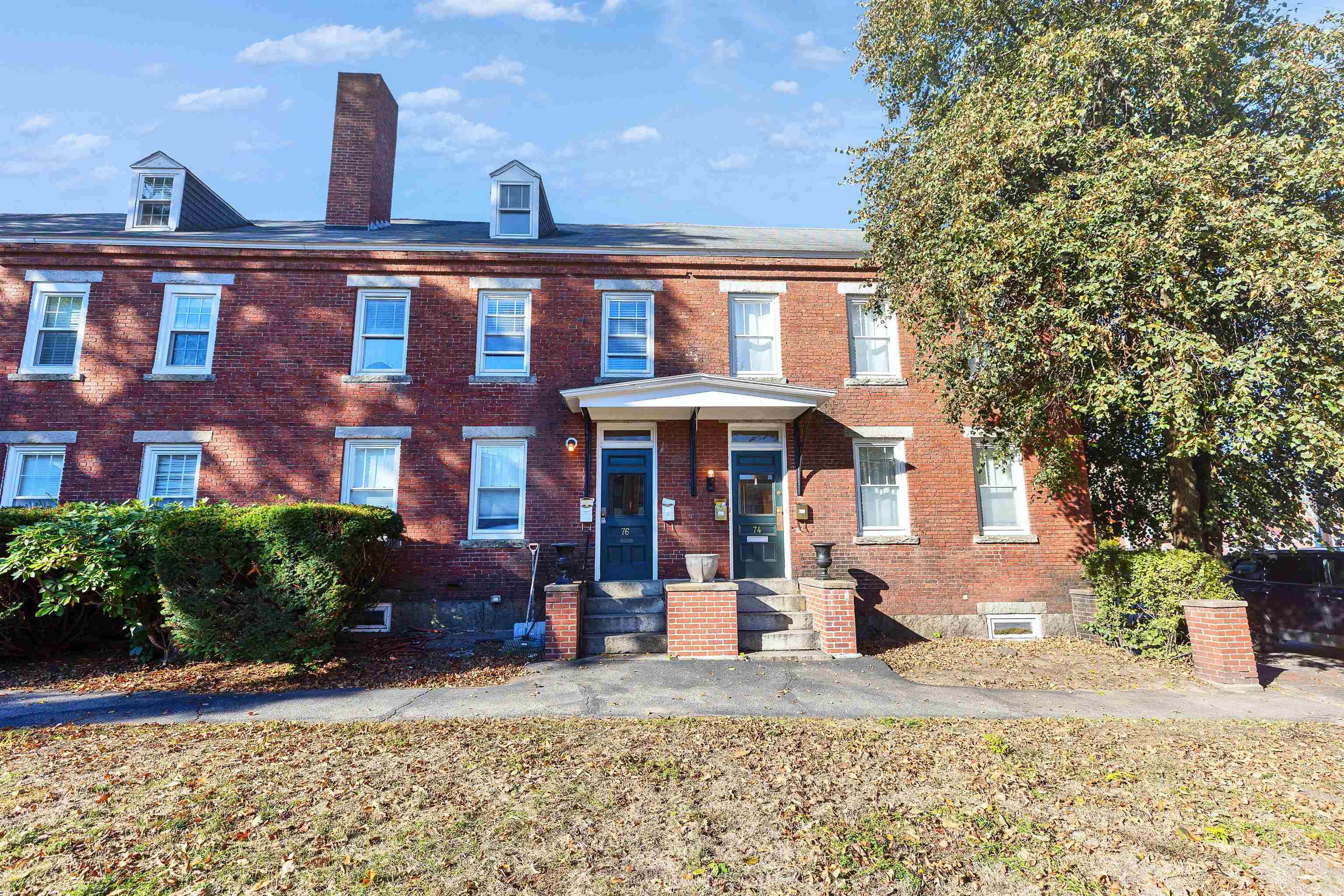 Homes for sale in Manchester, NH | 76 W Merrimack #2 St #2, Manchester, NH 03101 | MLS# 5068622