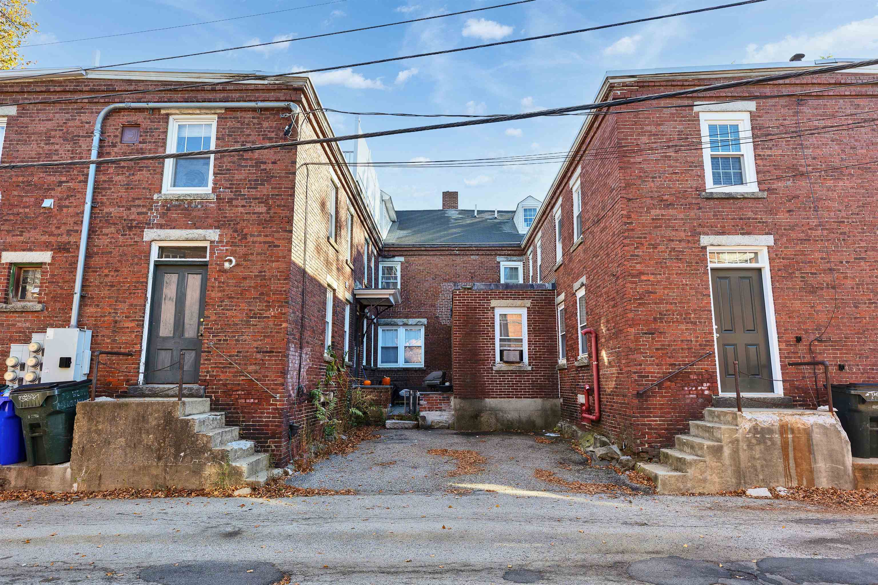 Homes for sale in Manchester, NH | 76 W Merrimack #2 St #2, Manchester, NH 03101 | MLS# 5068622