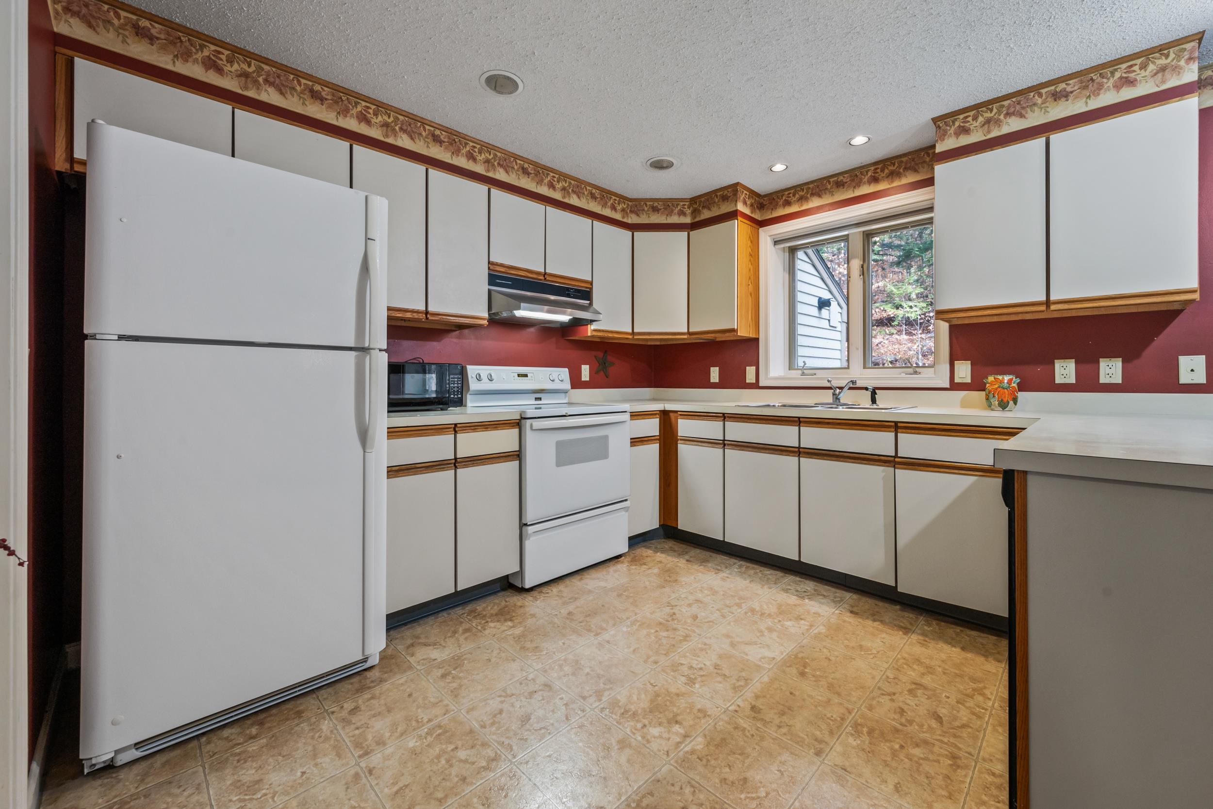 82B Wentworth Hall Ave, Jackson, NH 03846