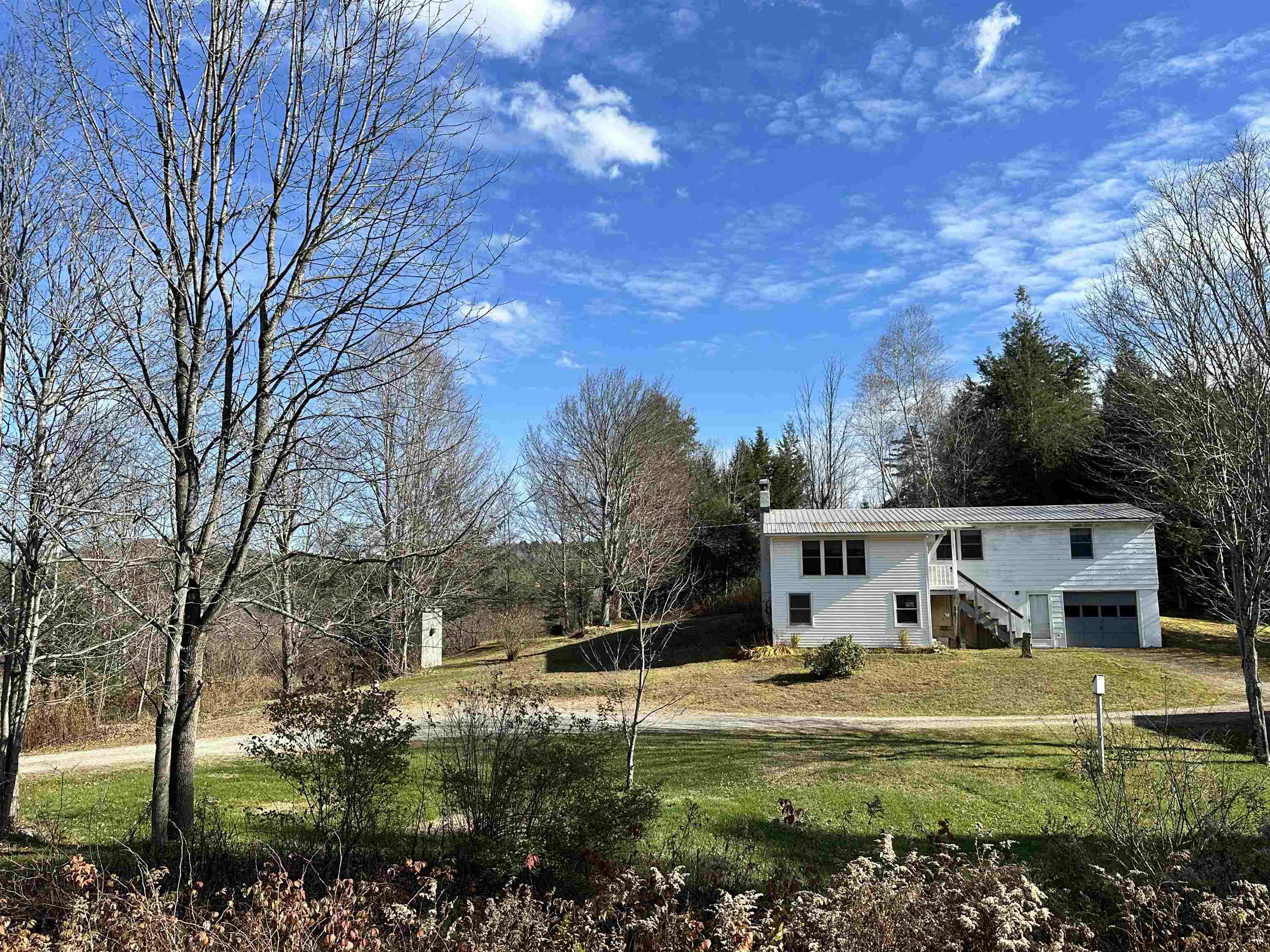 Homes for sale in Londonderry, VT | 70 Overlook Dr, Londonderry, VT 05148 | MLS# 5068910