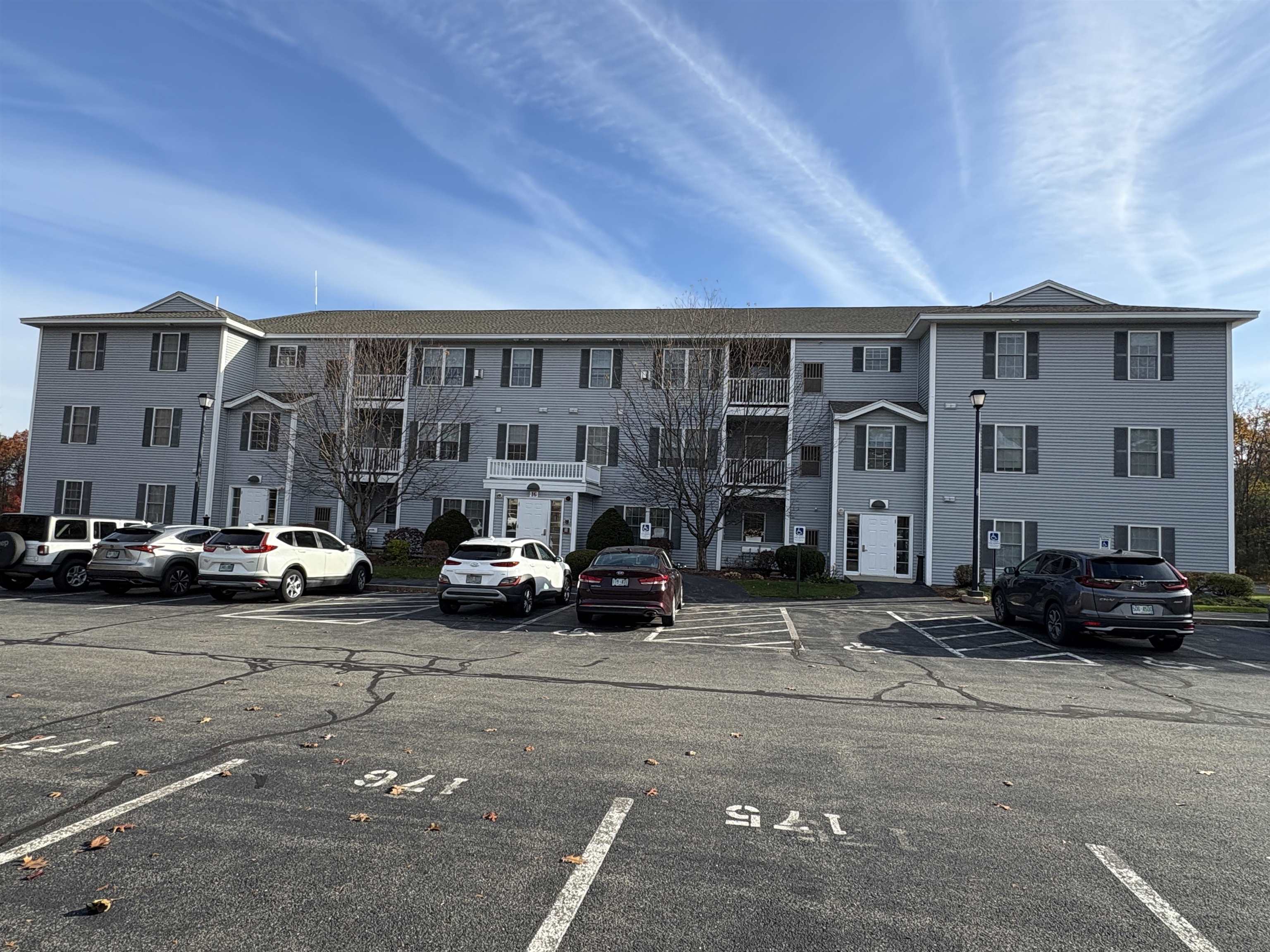 MLS 5068942: 16 Crestview Circle-Unit 174, Londonderry NH