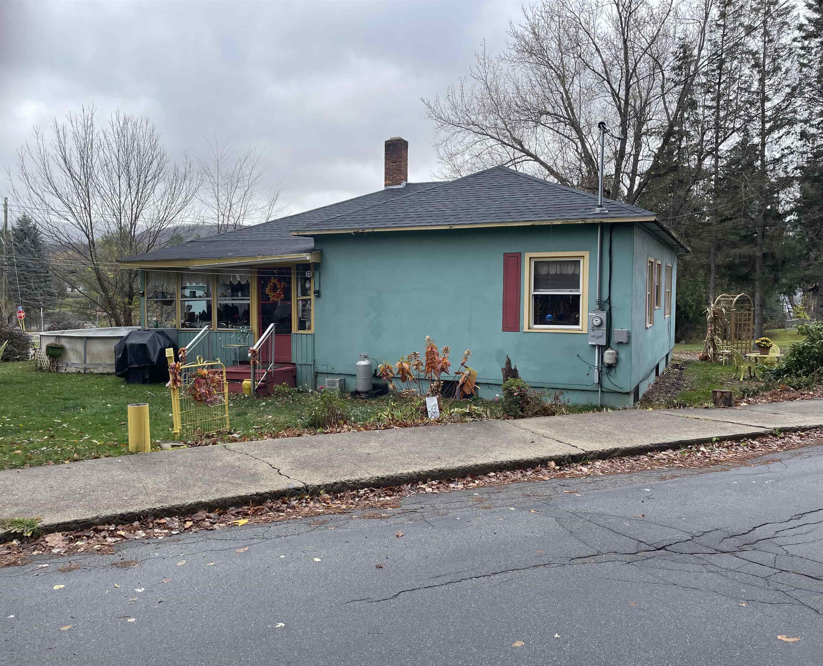 Homes for sale in Berlin, NH | 12 11Th St, Berlin, NH 03570 | MLS# 5068951