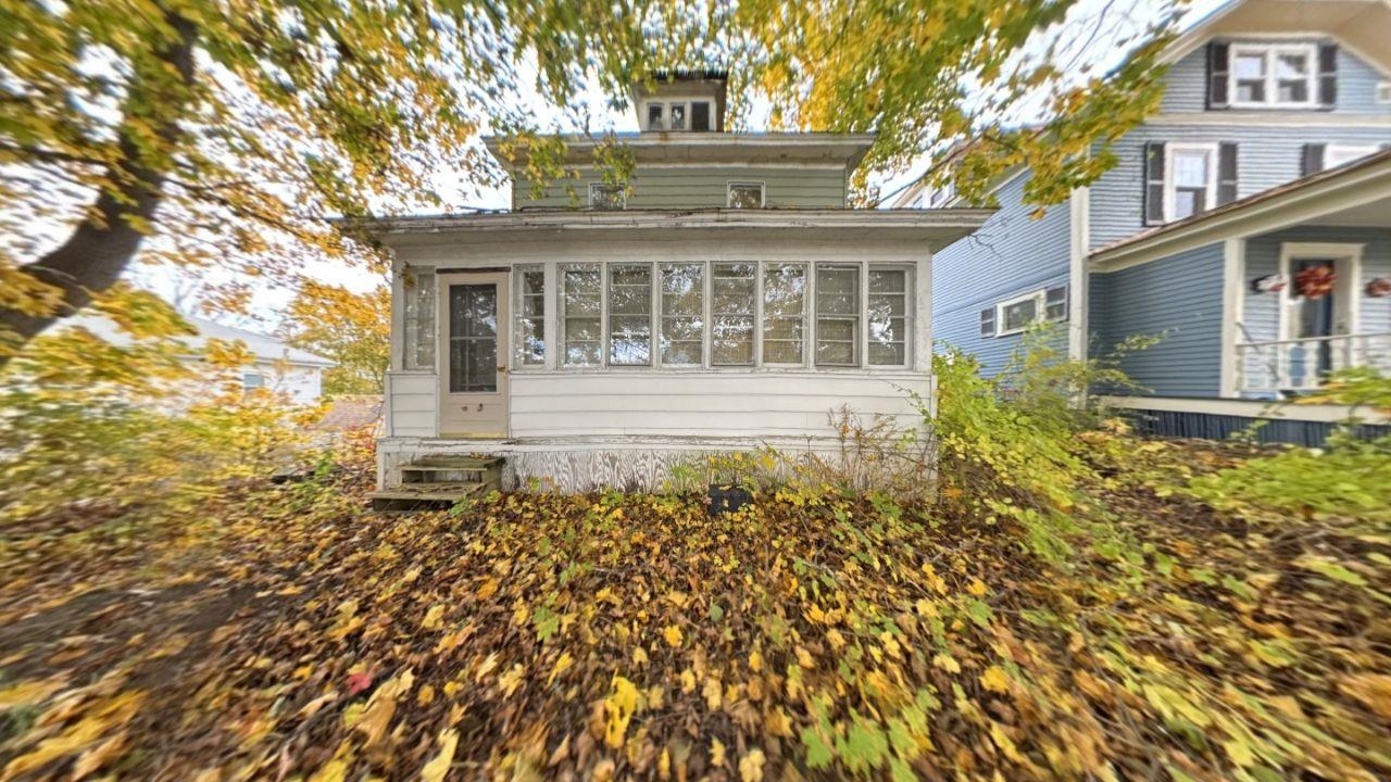 WINDSOR VT Home for sale $$79,900 | $57 per sq.ft.