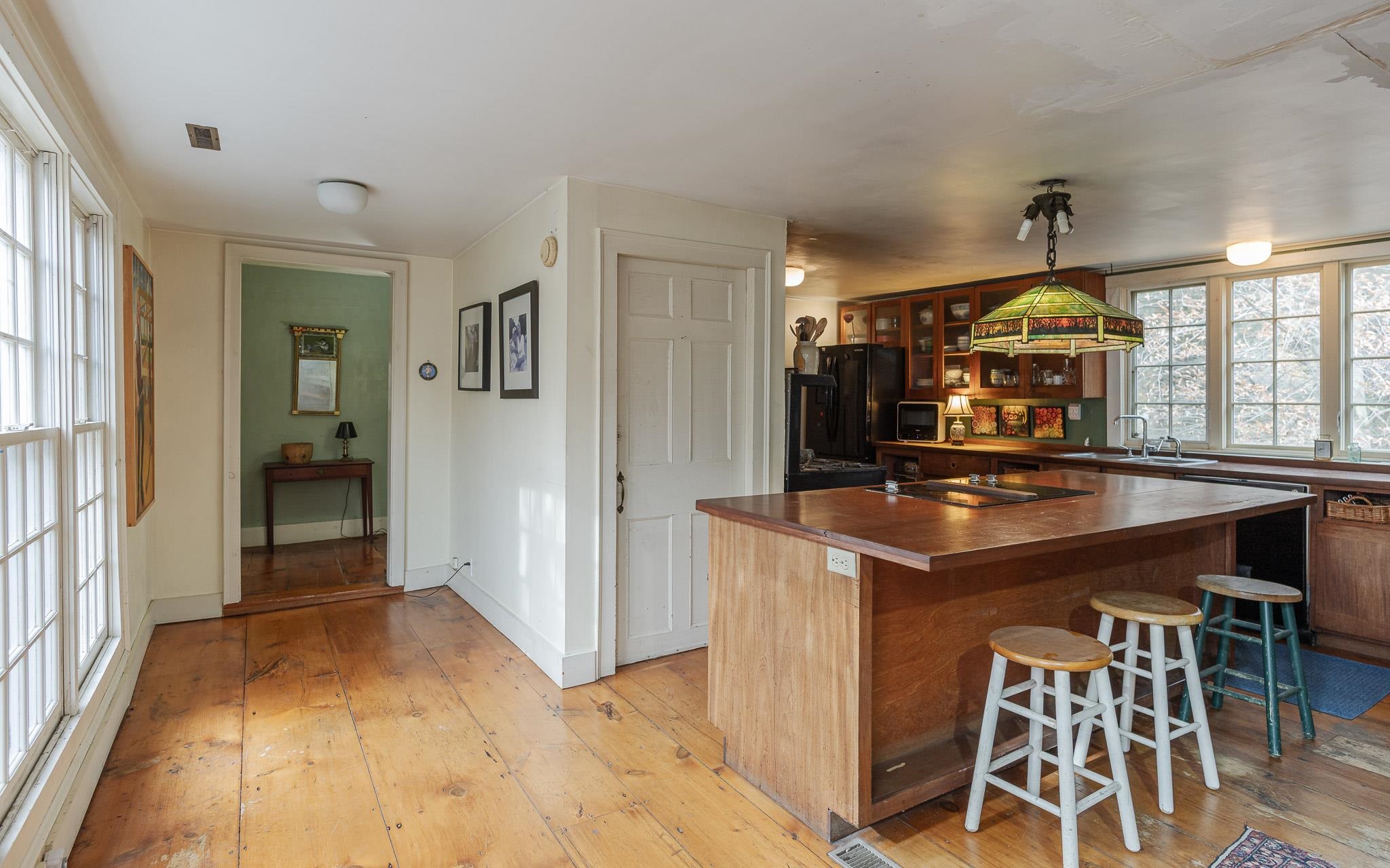 26 Old North Main St, Walpole, NH 03608