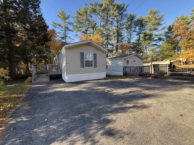 MLS 5069012: 60 Roberts Road, Barrington NH