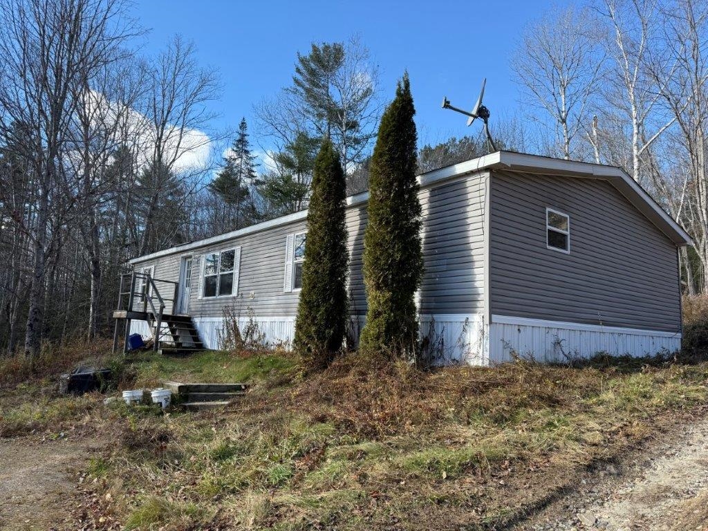 WARREN NH Home for sale $$199,000 | $132 per sq.ft.