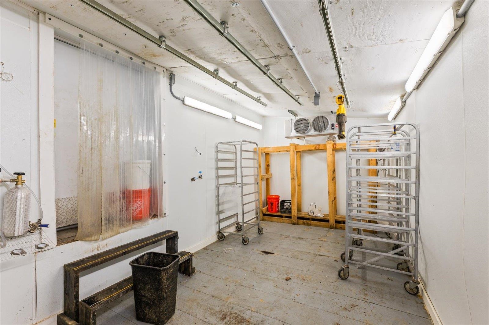 Walk in through butcher shop or outside 24436644