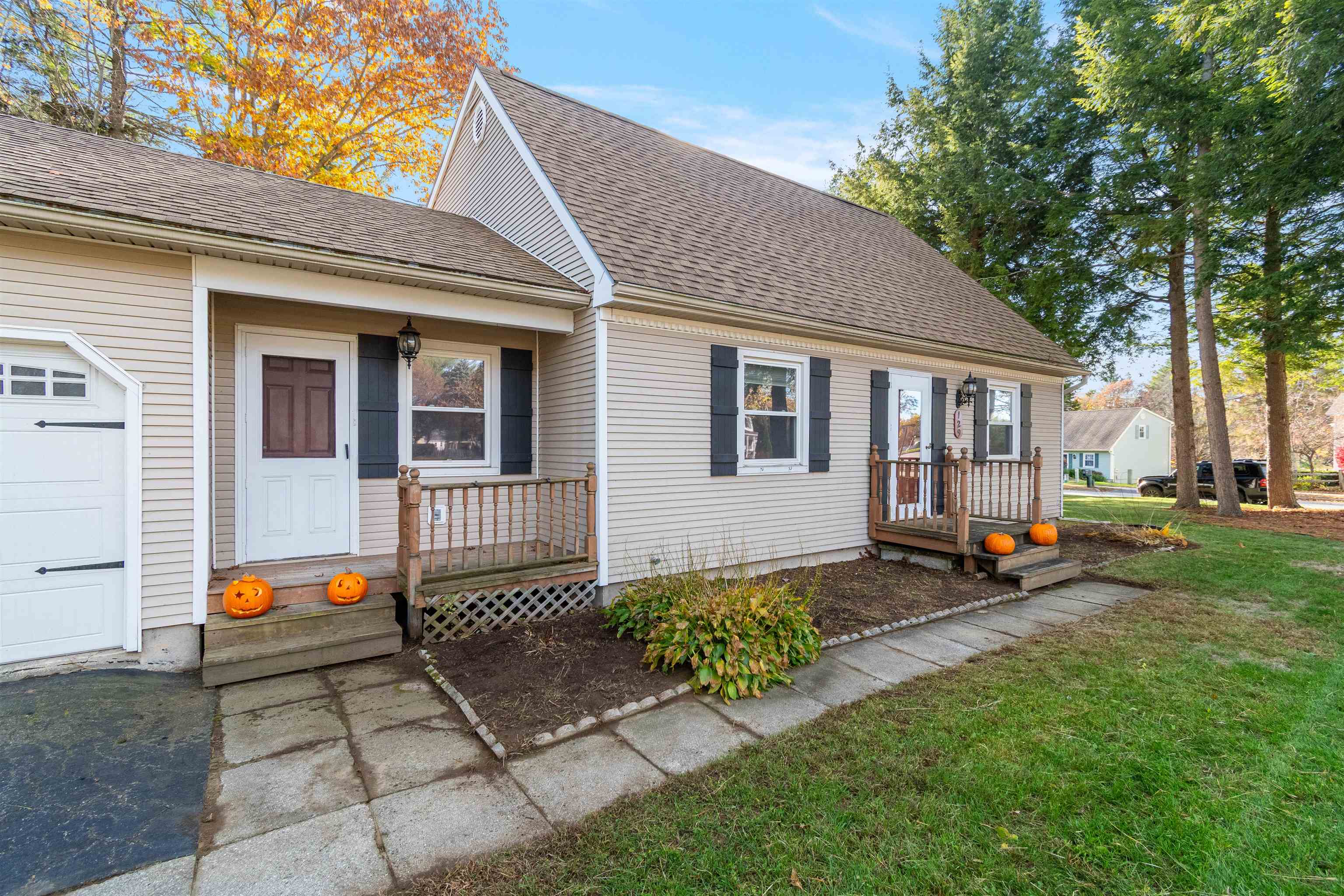 Homes for sale in Colchester, VT | 129 Justin Morgan Dr, Colchester, VT 05446 | MLS# 5069082