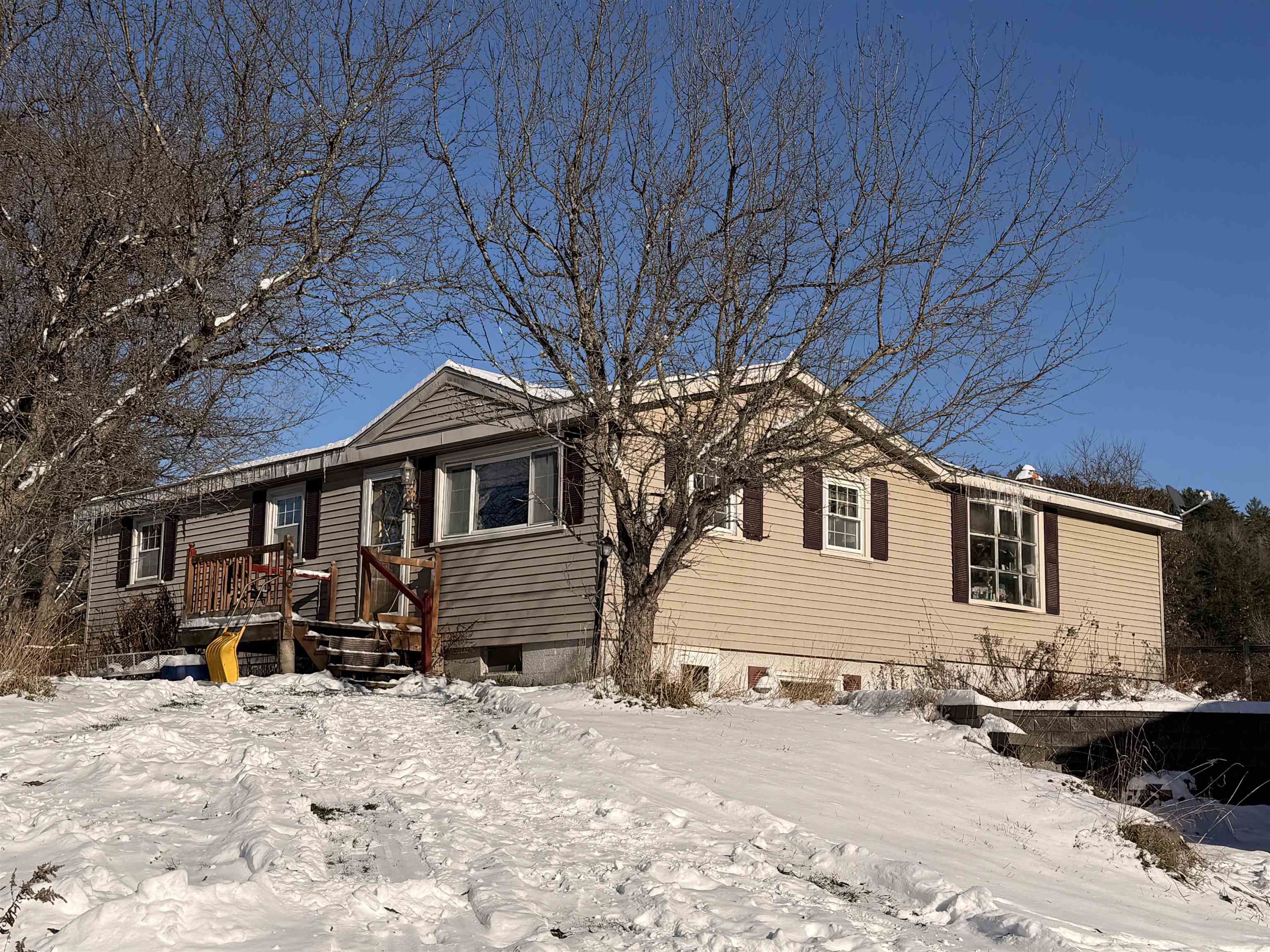 Homes for sale in St. Johnsbury, VT | 846 New Boston Rd, St. Johnsbury, VT 05819 | MLS# 5069084