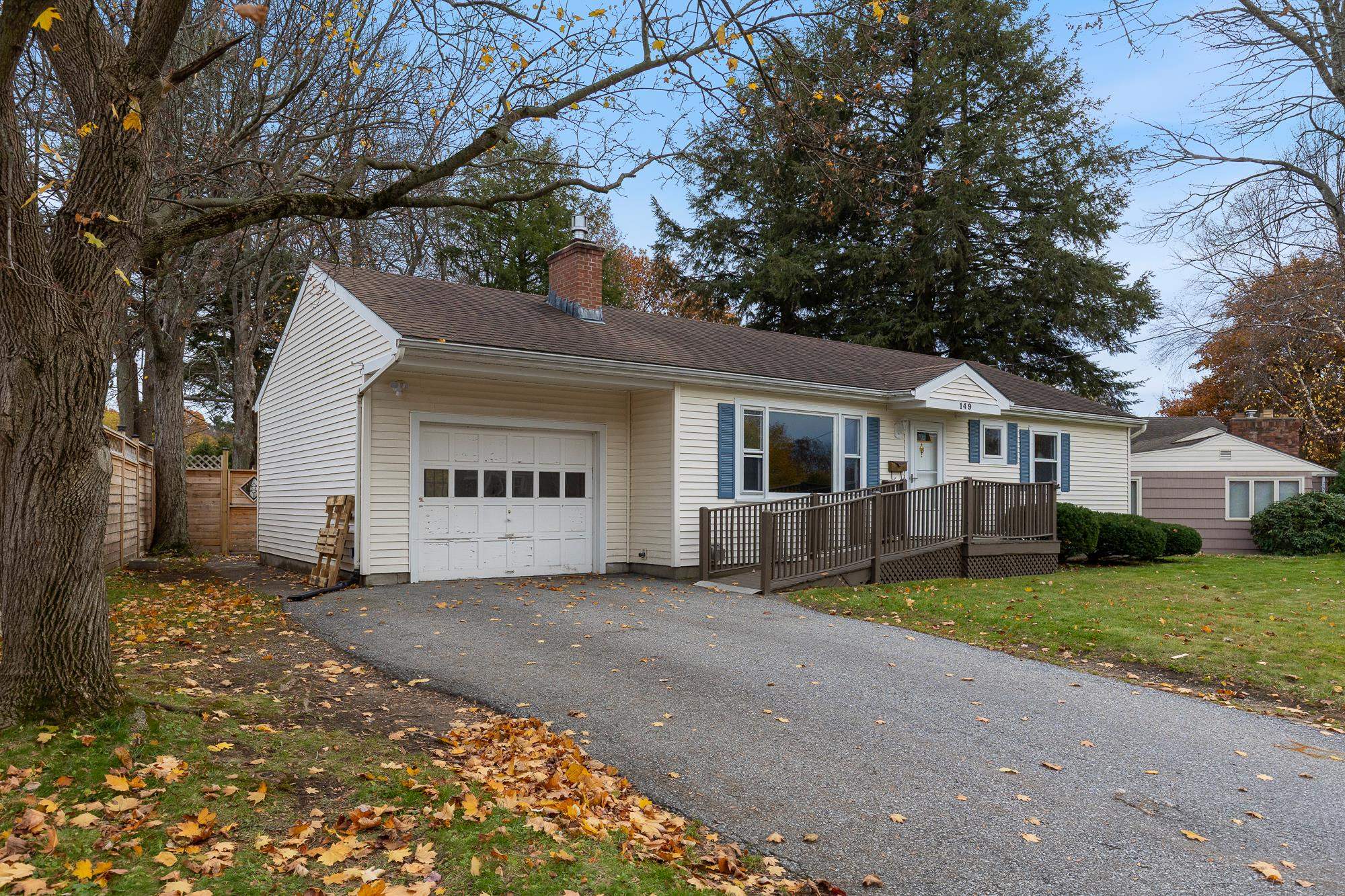 Homes for sale in Burlington, VT | 149 Shore Rd, Burlington, VT 05408 | MLS# 5069114