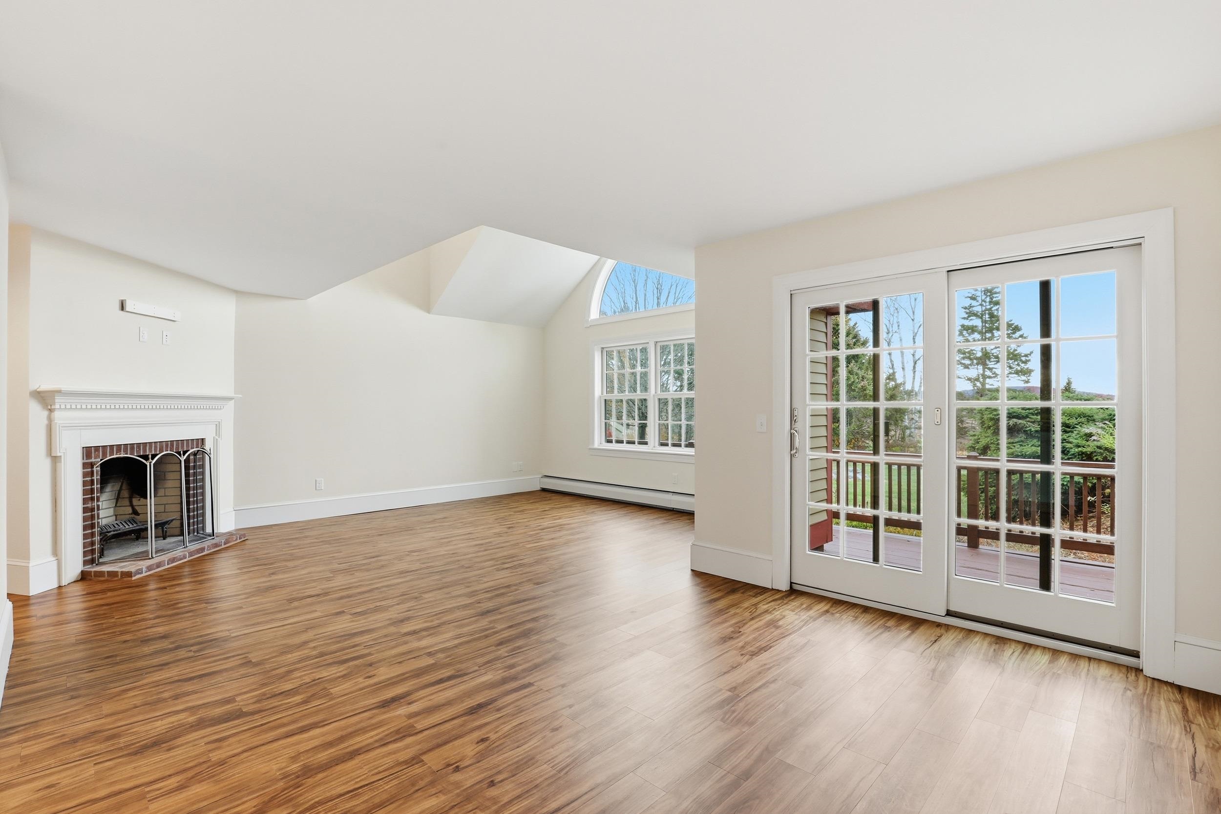 Homes for sale in New London, NH | 10 Highland Ridge Rd, New London, NH 03257 | MLS# 5069181